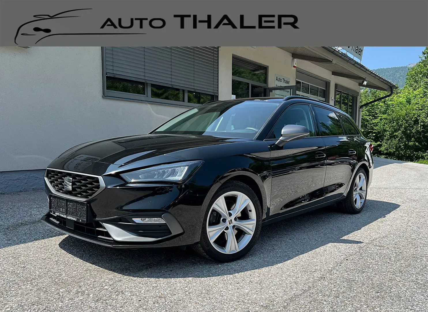 SEAT Leon SP FR 2,0 TDI DSG 4Drive Schwarz - 1