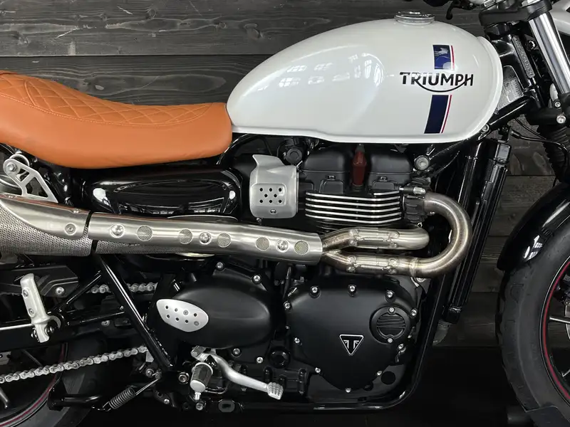Triumph Street Twin - foto 5