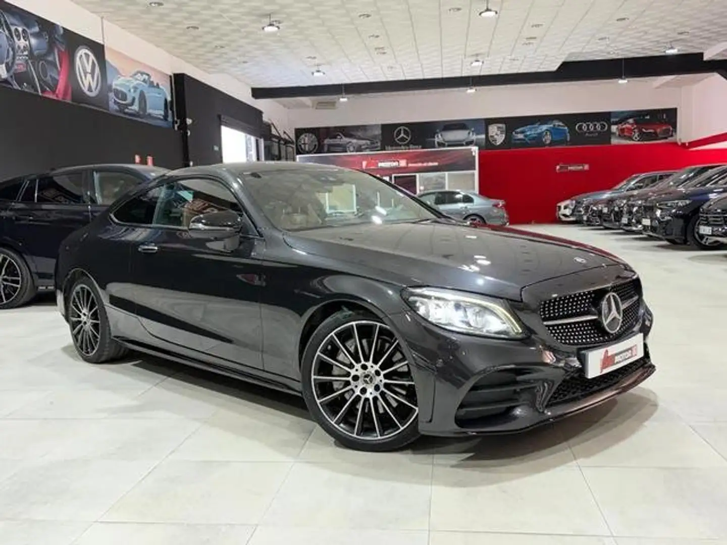 Mercedes-Benz C 300 Coupé 9G-Tronic Gris - 2