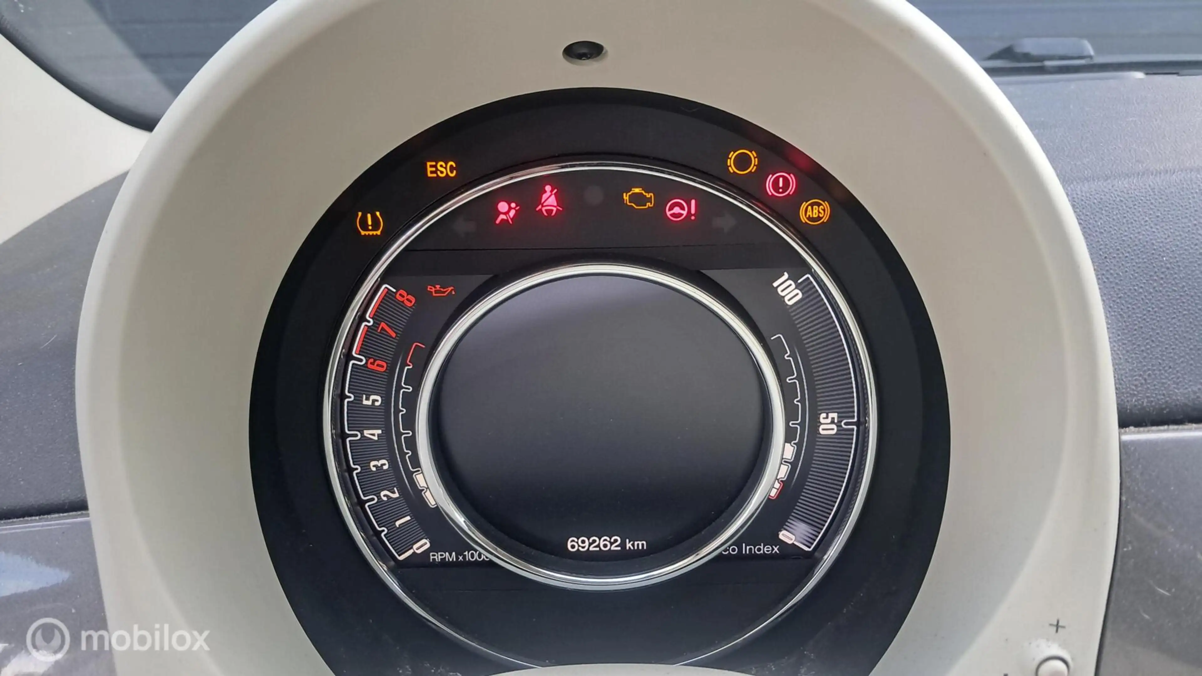 Fiat 500 0.9 TwinAir Turbo Lounge — photo 10
