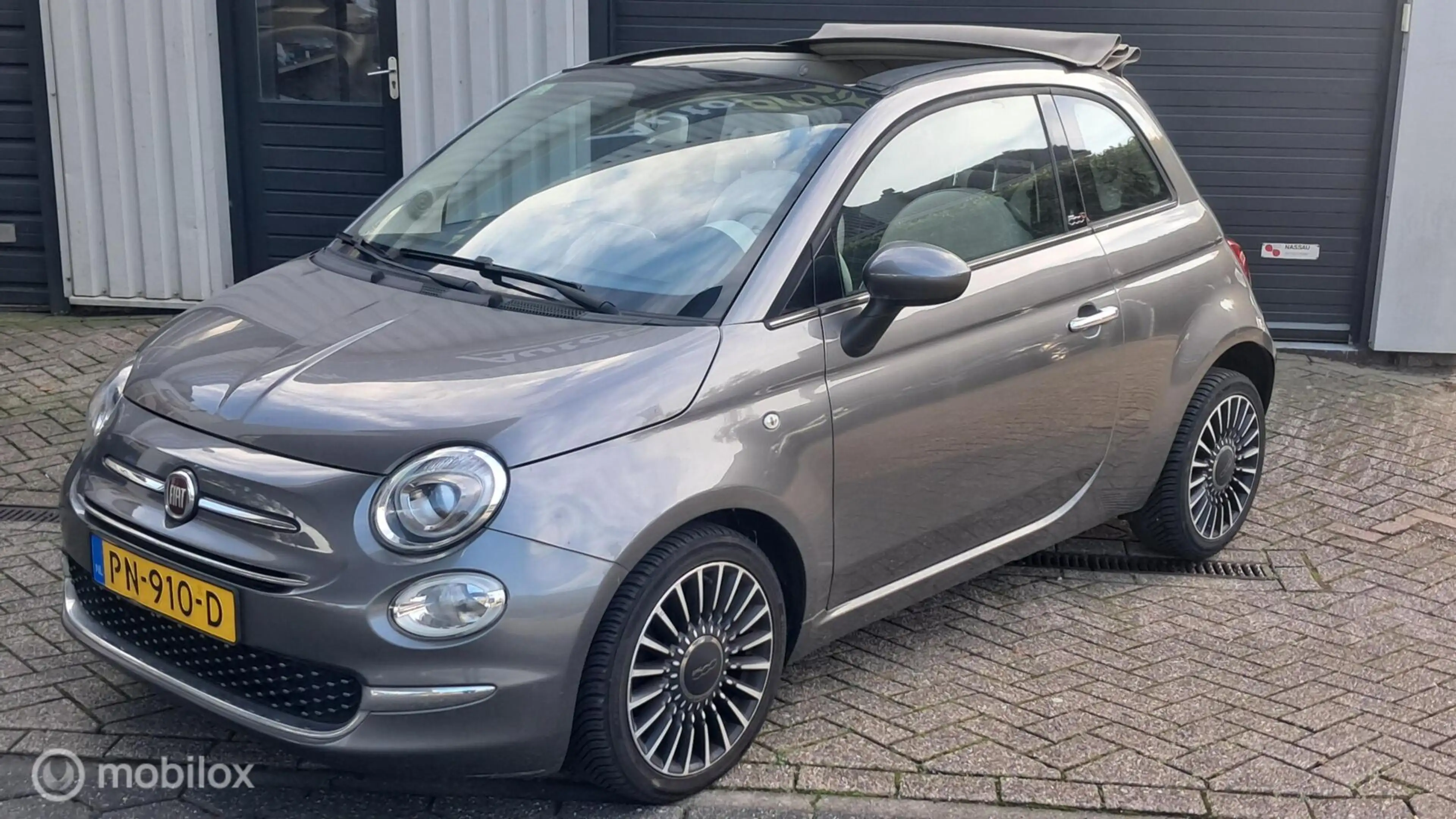 Fiat 500 0.9 TwinAir Turbo Lounge — photo 13