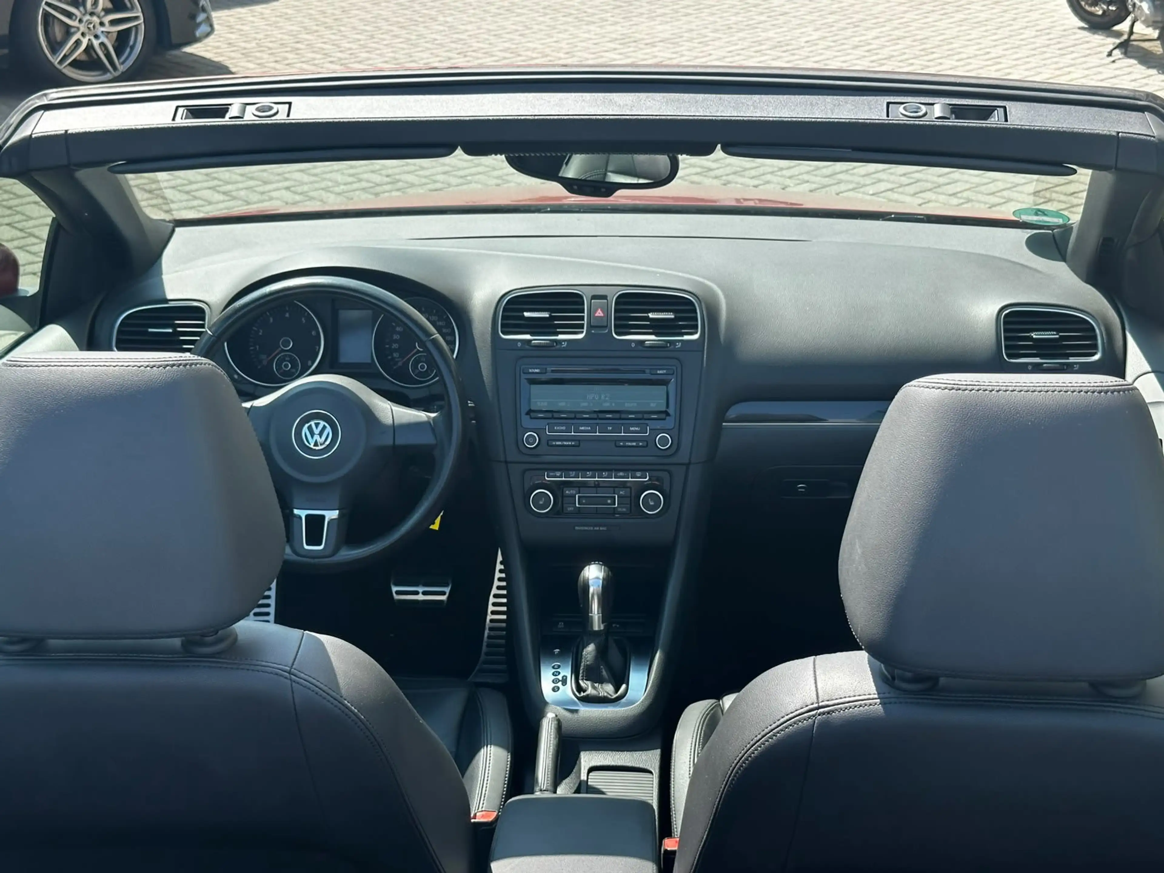 Volkswagen Golf Cabriolet 1.4 TSI 160PK DSG Automaat — photo 3
