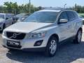 Volvo XC60 D4 AWD Kinetic Blanc - thumbnail 1
