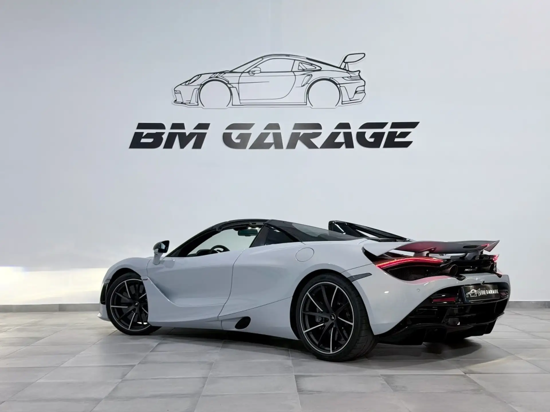 맥라렌 720S 720 Sport Spider 2023 화이트 사진 5