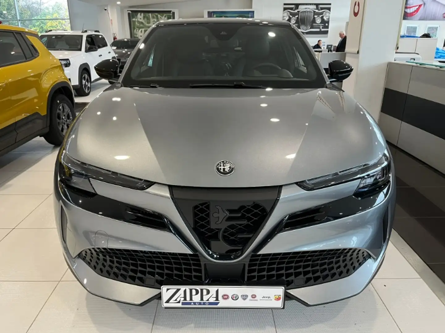 Alfa Romeo Junior 1.2 Hybrid ibrida Speciale Gris - 2