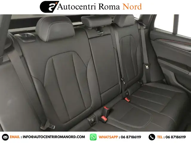 BMW X3 view 8