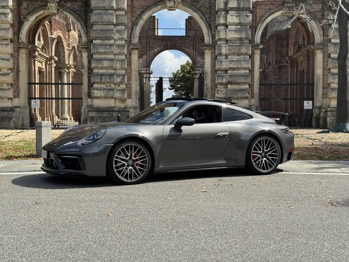 Porsche 911 Coupe 3.0 Carrera 4S auto Full Optional Grigio - 1