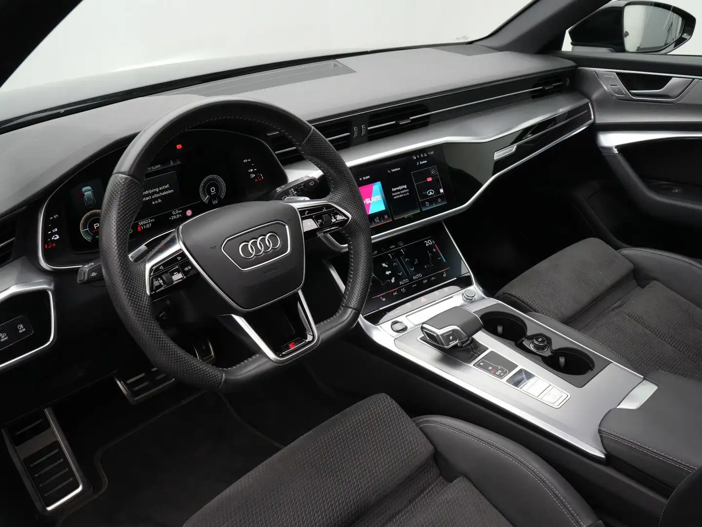 Audi A6 Avant 55 TFSI e 367 pk S-tronic quattro Competitio Bleu - 2