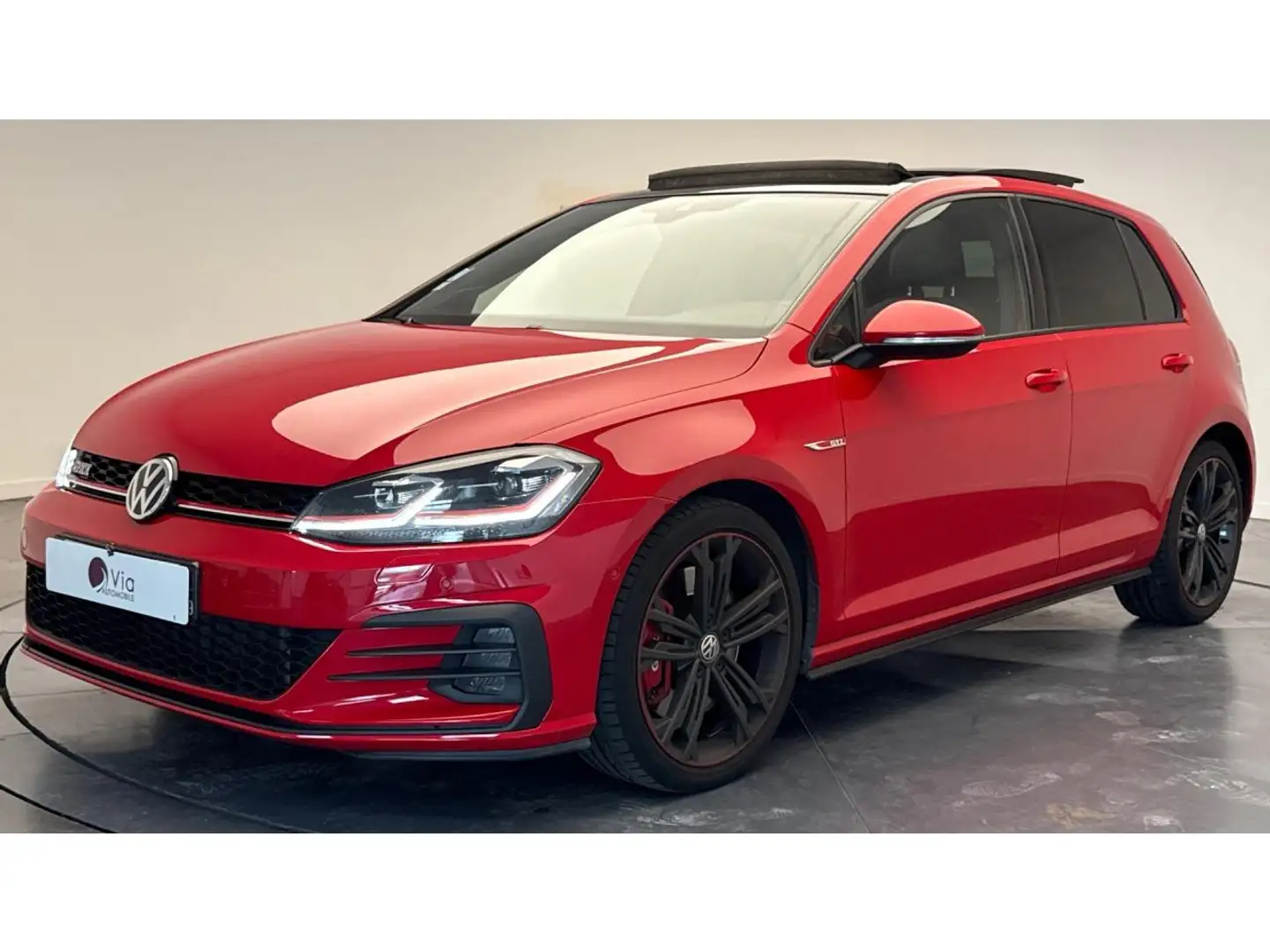 Volkswagen Golf 2.0 245 GTI PERFORMANCE TOIT OUVRANT Rouge - 1