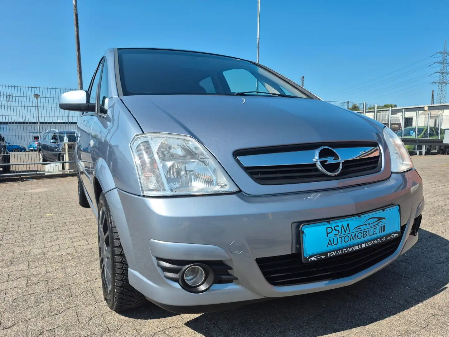 Opel Meriva Edition Klimaautomatik PDC Garantie Silber - 2