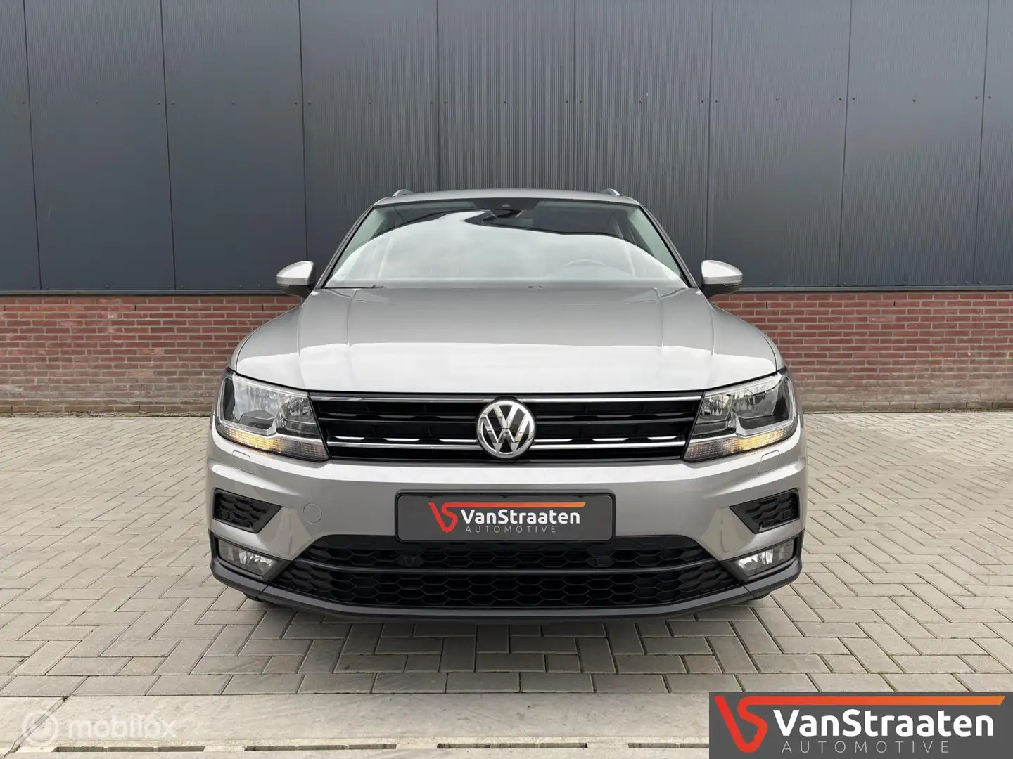 Volkswagen Tiguan 1.4 TSI Sound | Apple Carplay | Navigatie Grijs - 2