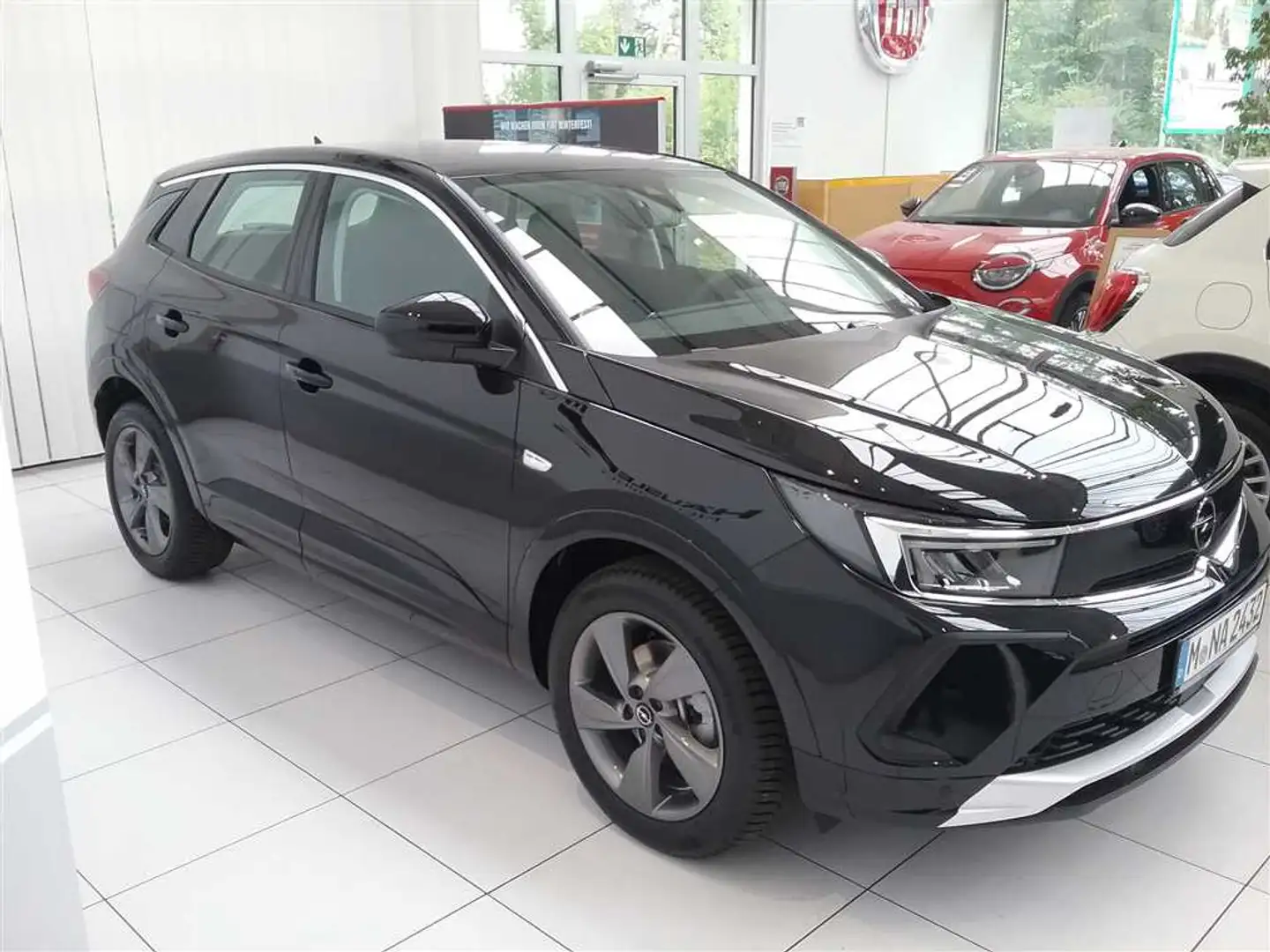 Opel Grandland X Enjoy 136 PS Navi/PDC/KLA/Allwetterreifen Schwarz - 2