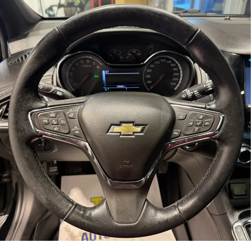 Chevrolet Cruze снимка Chevrolet Cruze