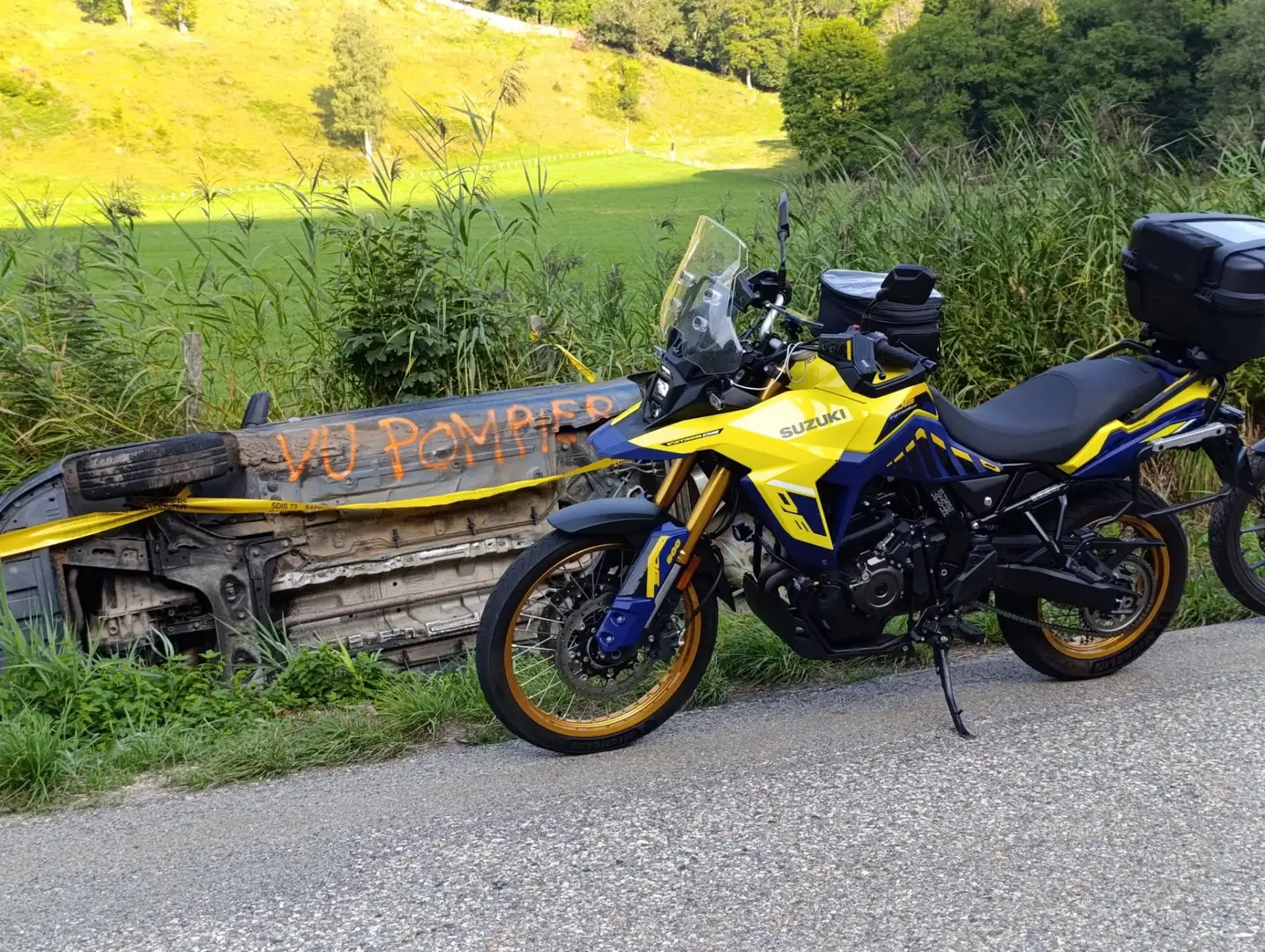 Suzuki V-Strom 800DE Jaune - 1