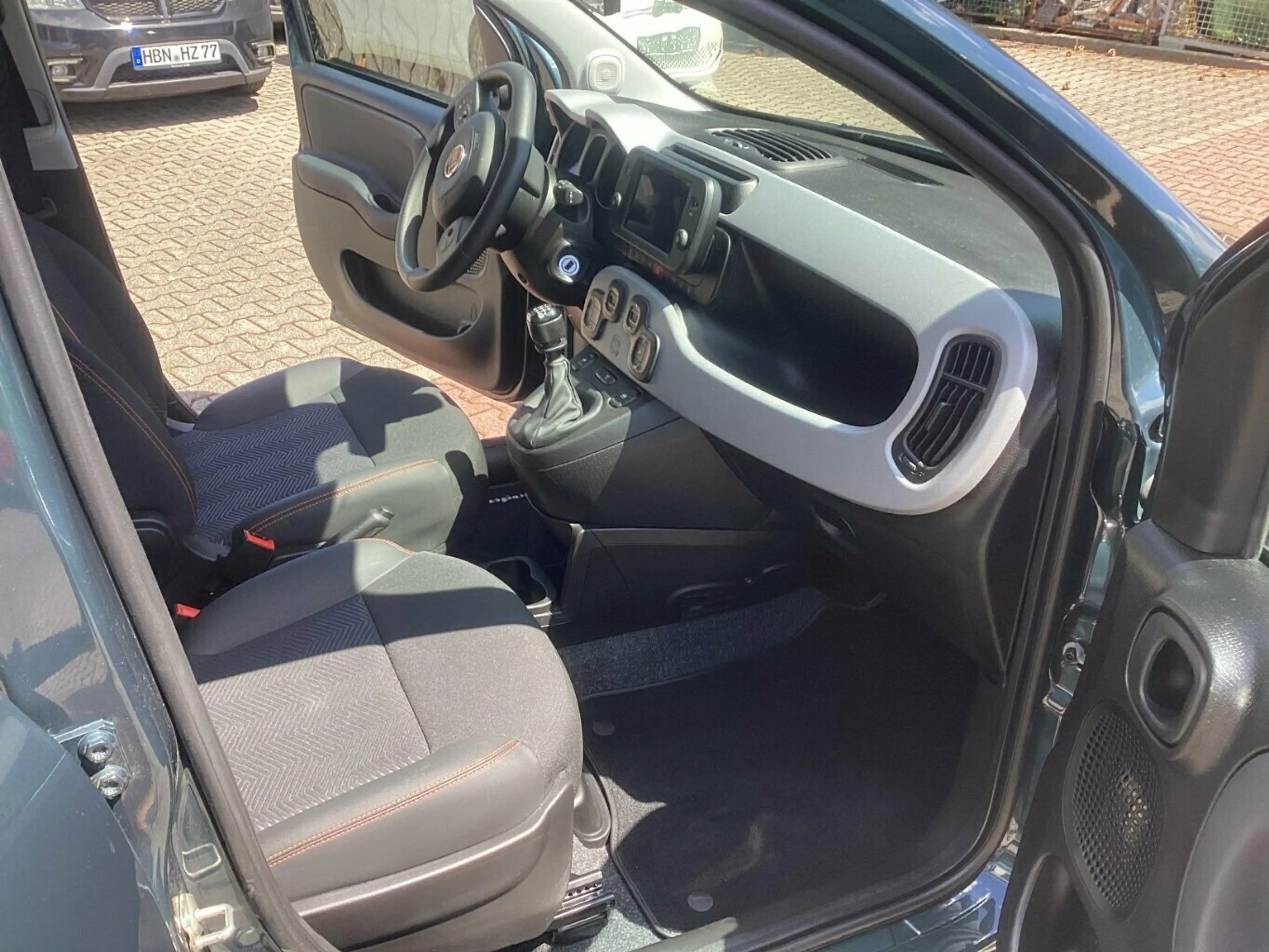 Fiat Panda 1.0 Mild Hybrid Garmin — photo 8