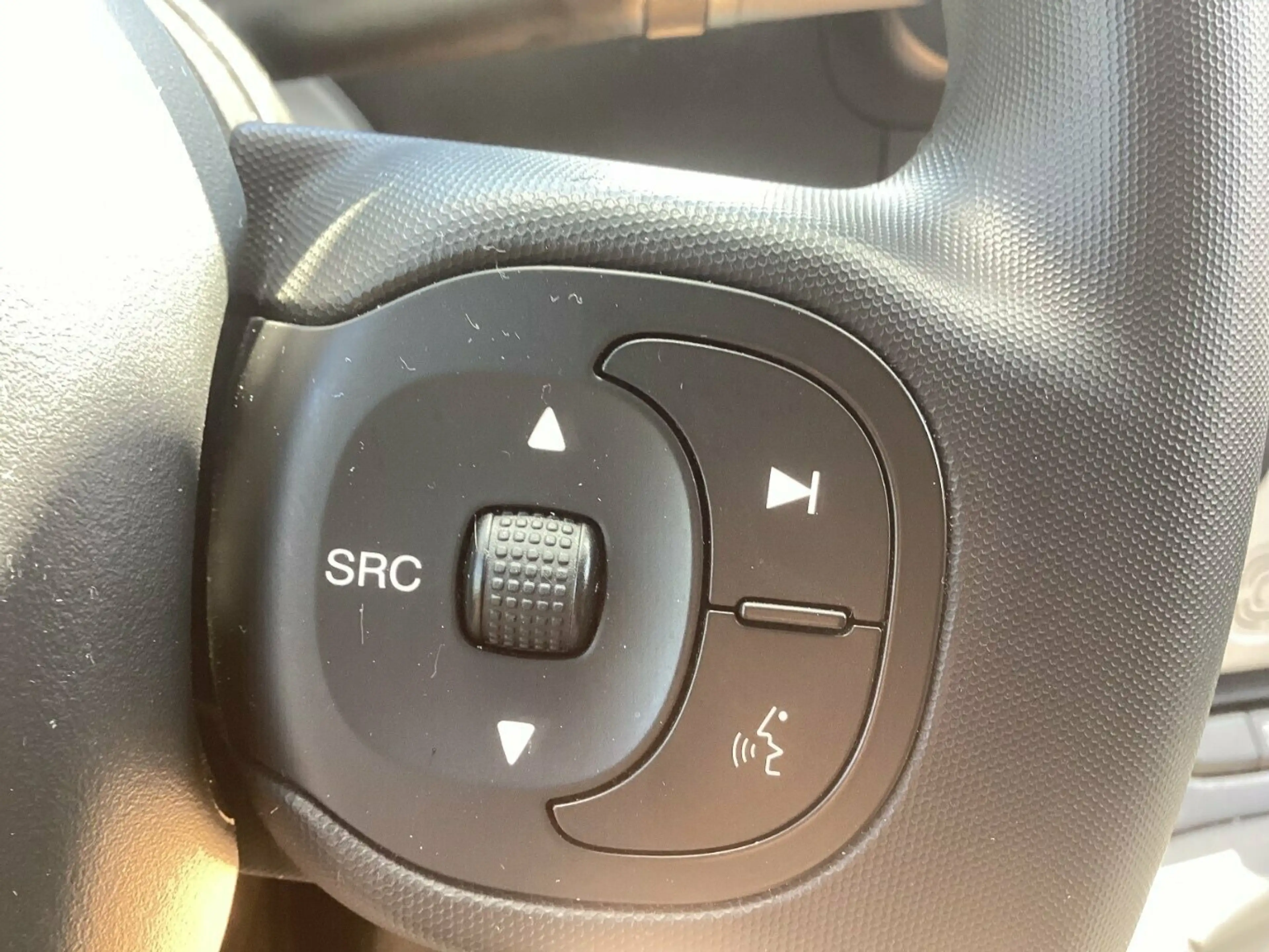 Fiat Panda 1.0 Mild Hybrid Garmin — photo 14