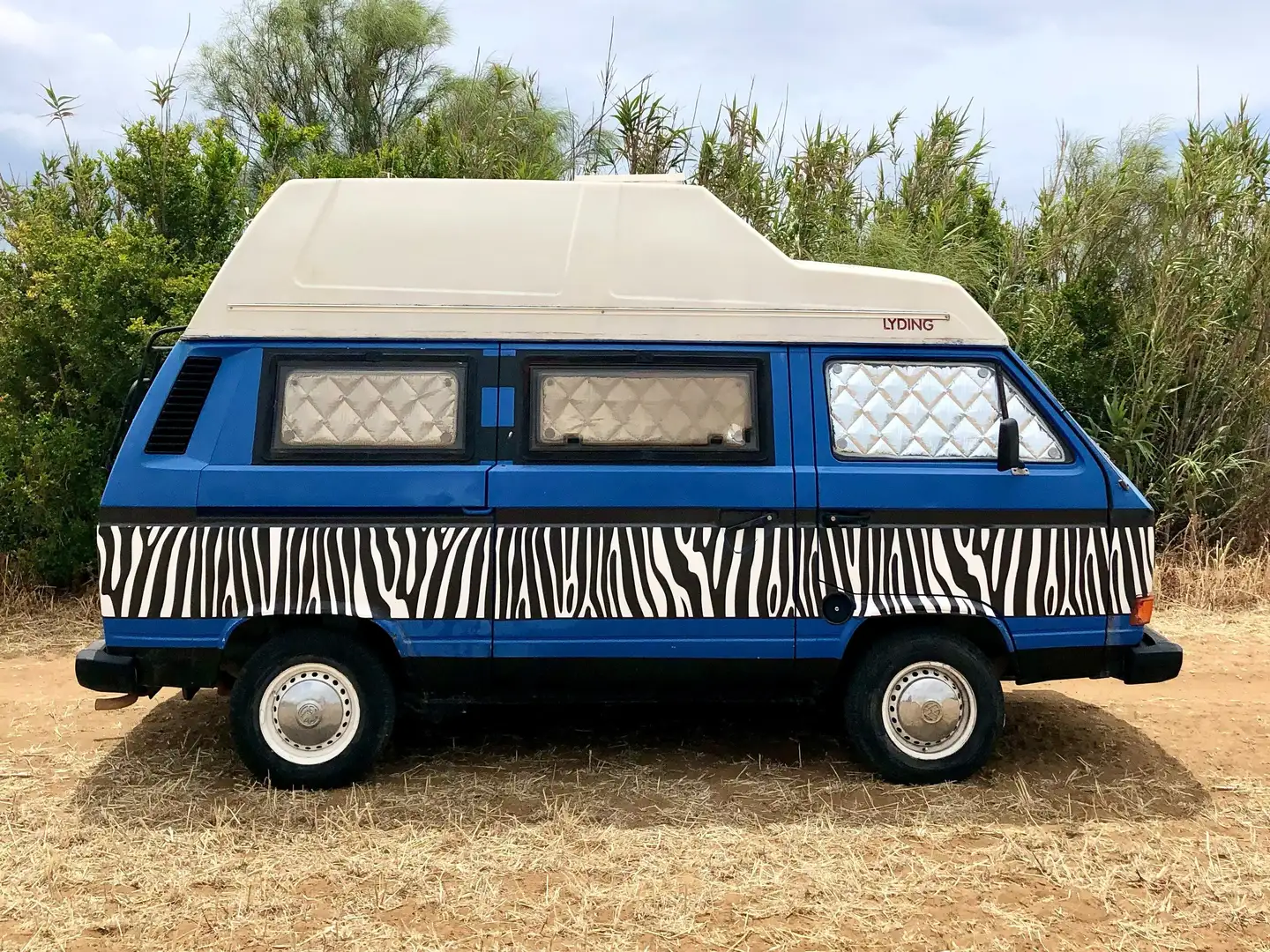 Volkswagen T3 Transporter Albastru - 1