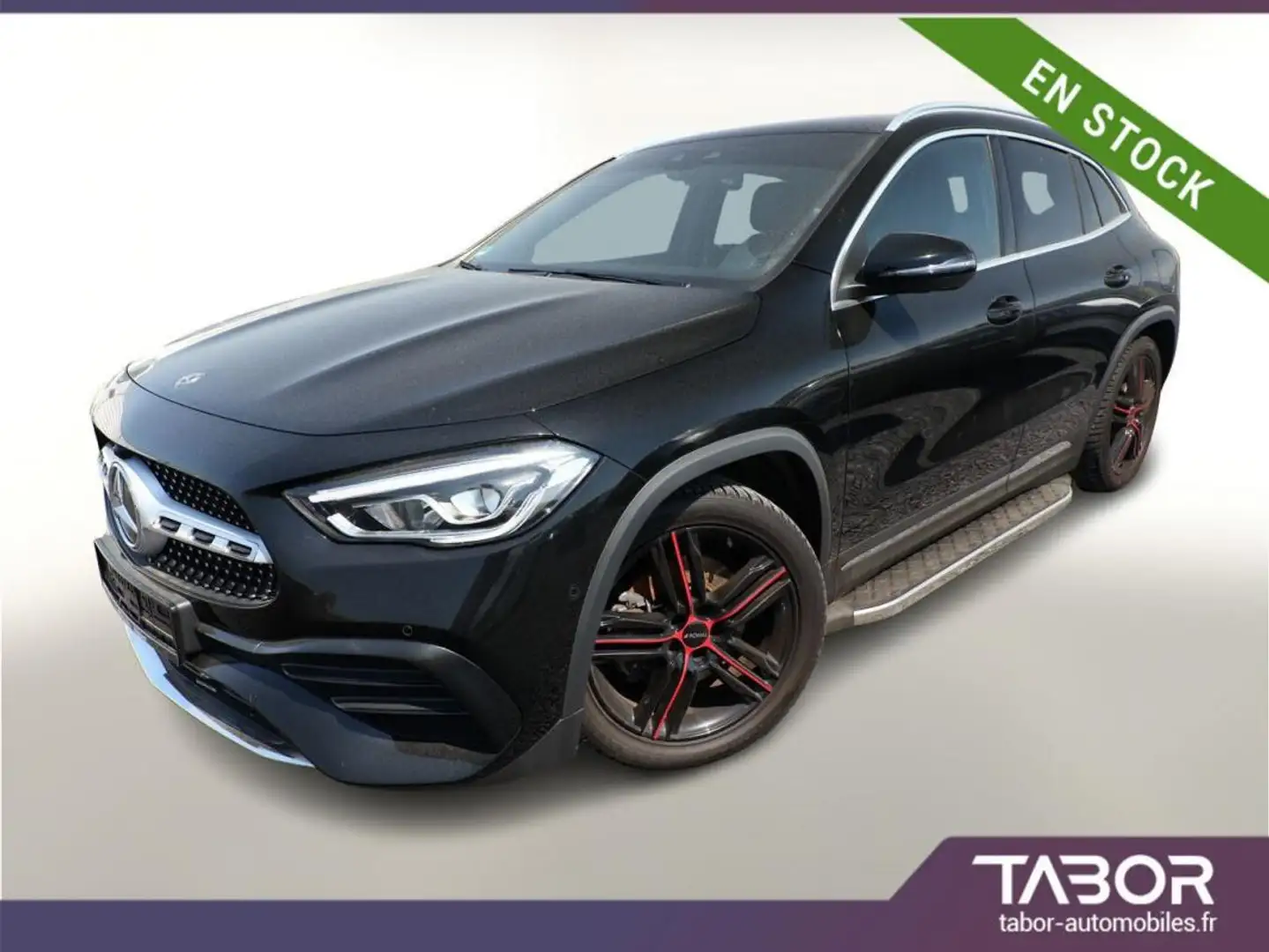 Mercedes-Benz GLA 200 200 DCT AMG Line cuir ParcAs Noir - 1