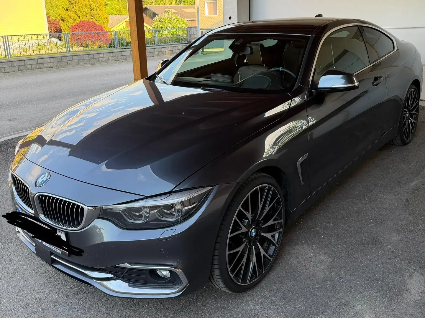 BMW 420 420d Coupe Luxury Line Aut. Luxury Line Grau - 1