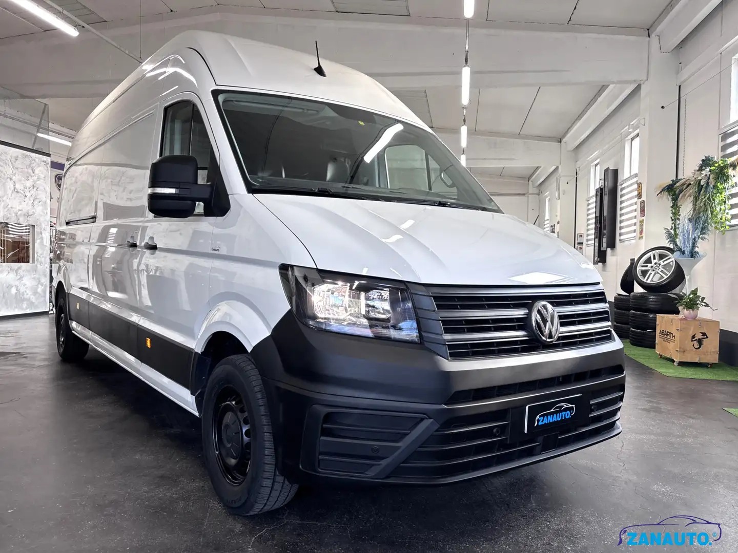 Volkswagen Crafter 35 L4H4 2.0 TDI 140CV BUSINESS *PREZZO+IVA* Blanco - 2