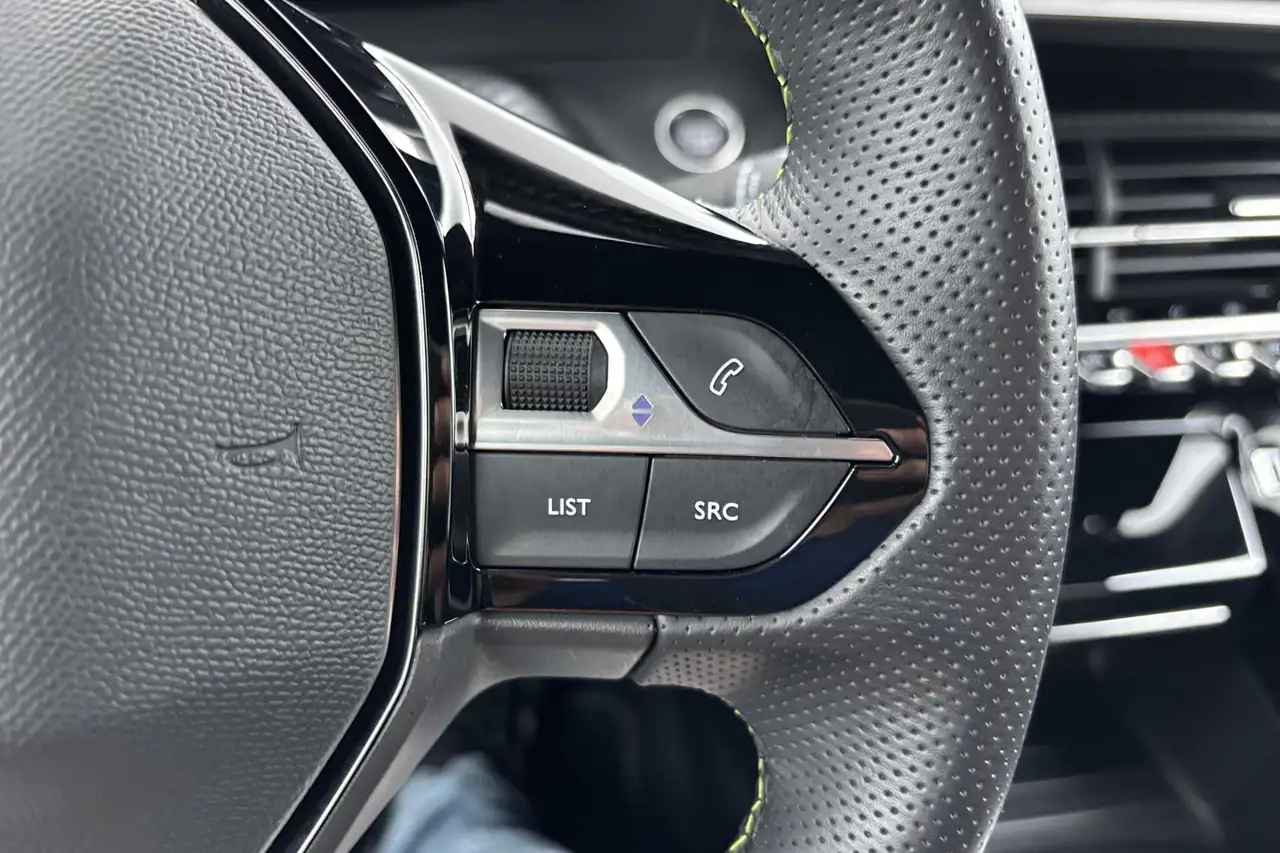 Peugeot E-208 EV GT 350 50 kWh Elektrische power met een sportie, миниатюра 27