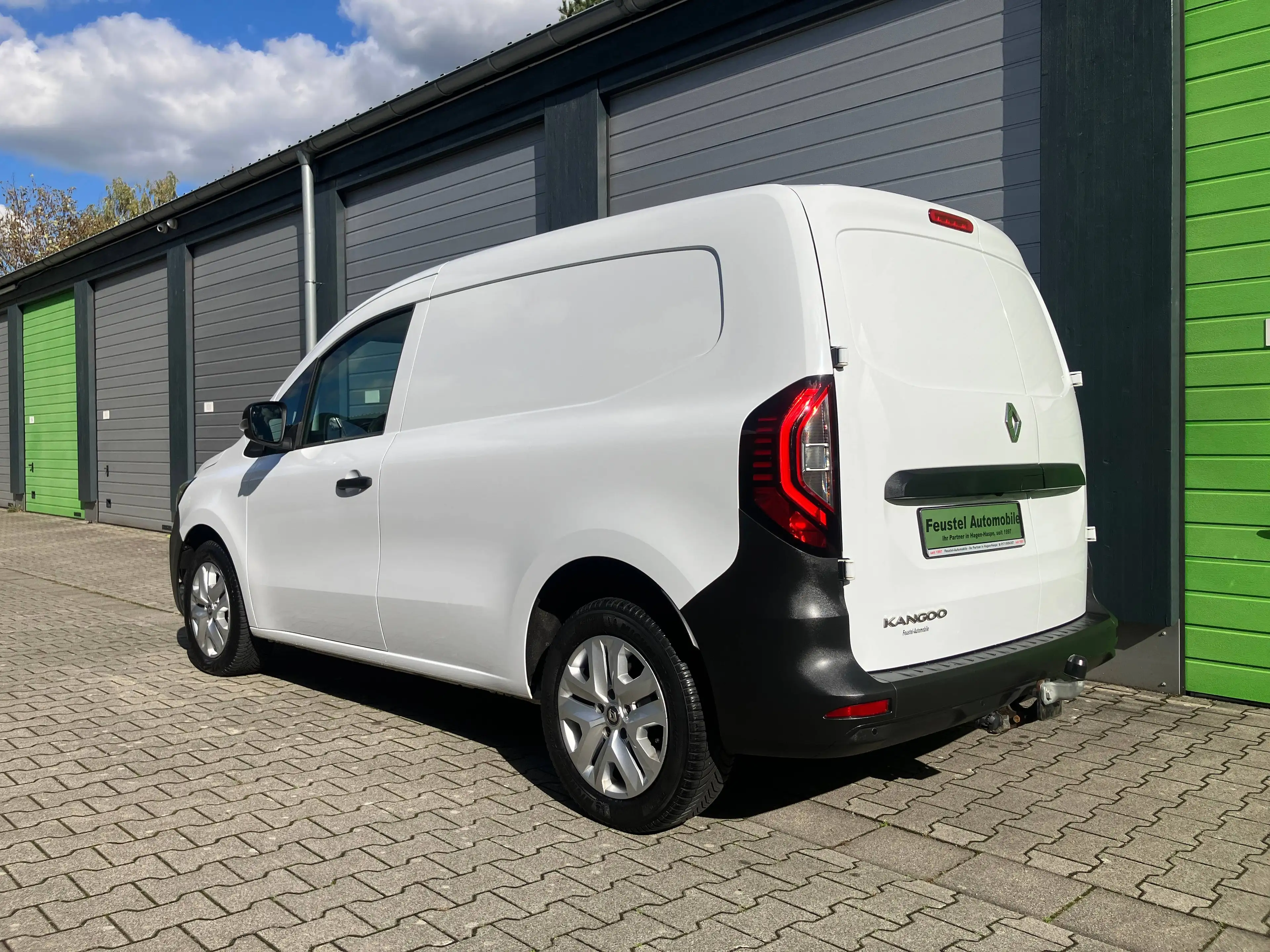 Renault Kangoo Advance *1.HAND*KLIMAAUTOMATIK*NAVI*KAMERA*AHK*LED Scheinwerfer*PDC* REGALSYSTEM*TOP* — photo 4