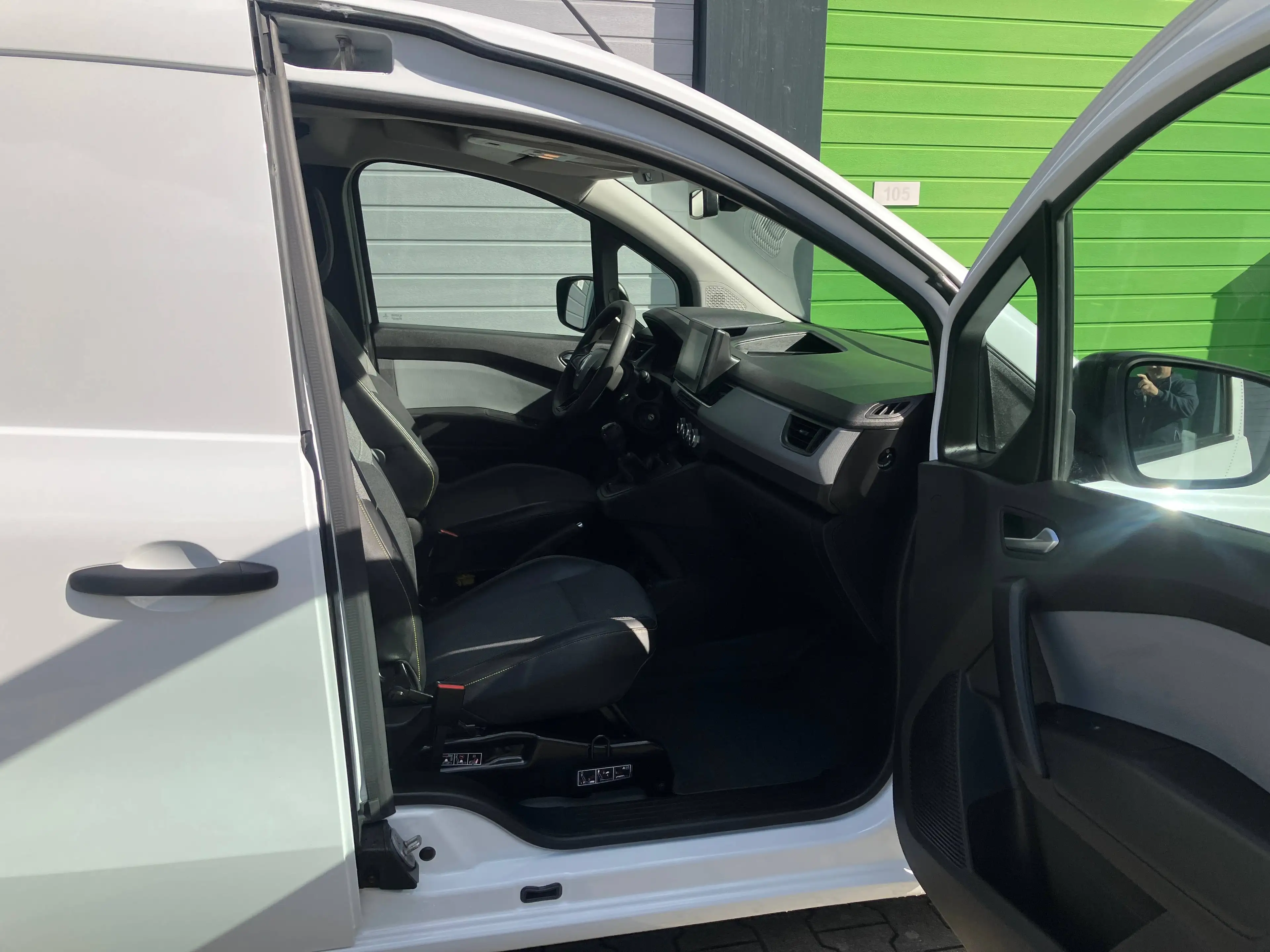 Renault Kangoo Advance *1.HAND*KLIMAAUTOMATIK*NAVI*KAMERA*AHK*LED Scheinwerfer*PDC* REGALSYSTEM*TOP* — photo 13