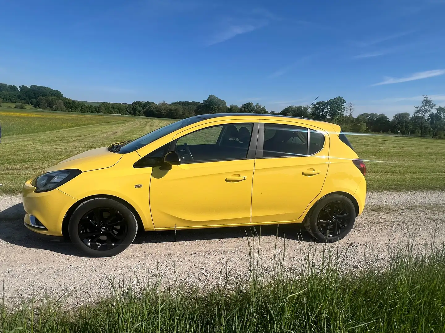 Opel Corsa Corsa 1.4 Color Edition Gelb - 1