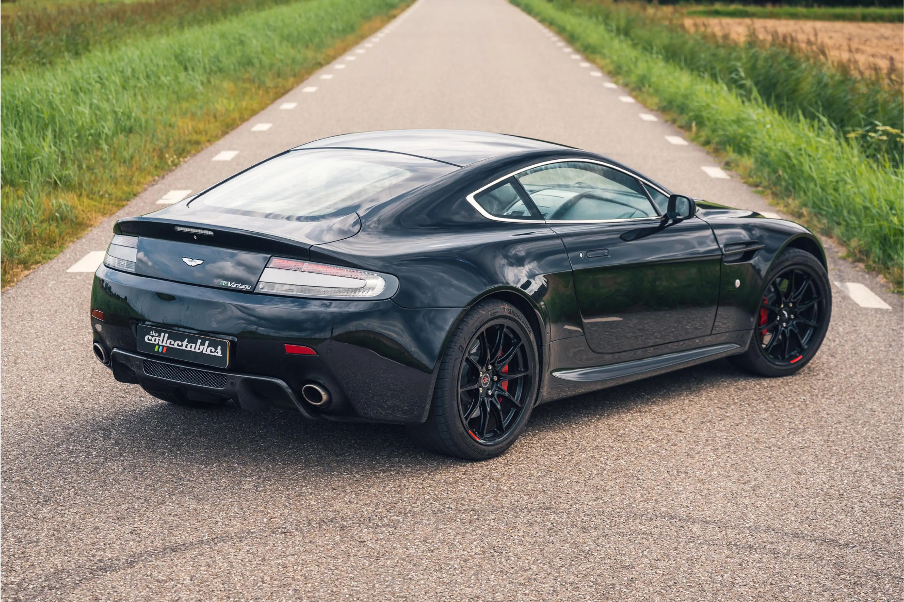 Aston Martin Vantage V8 N400 4.3 V8 Sportshift nr. 110 van de 240 — photo 2