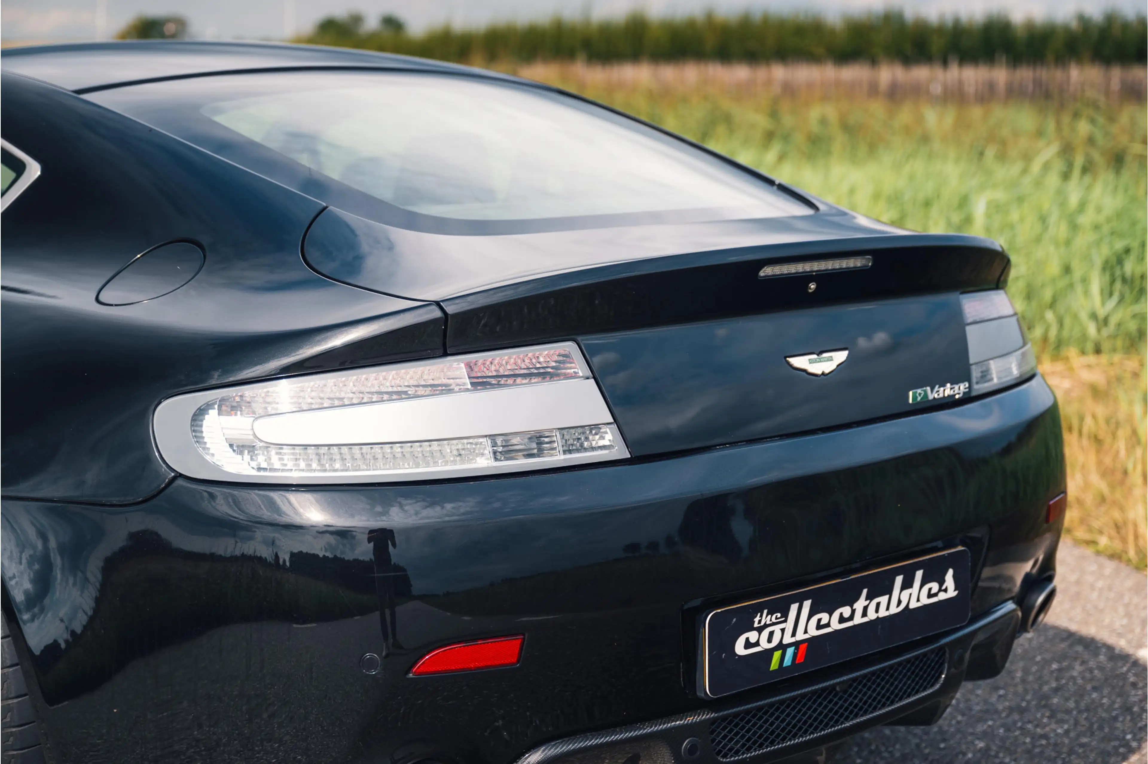 Aston Martin Vantage V8 N400 4.3 V8 Sportshift nr. 110 van de 240 — photo 9