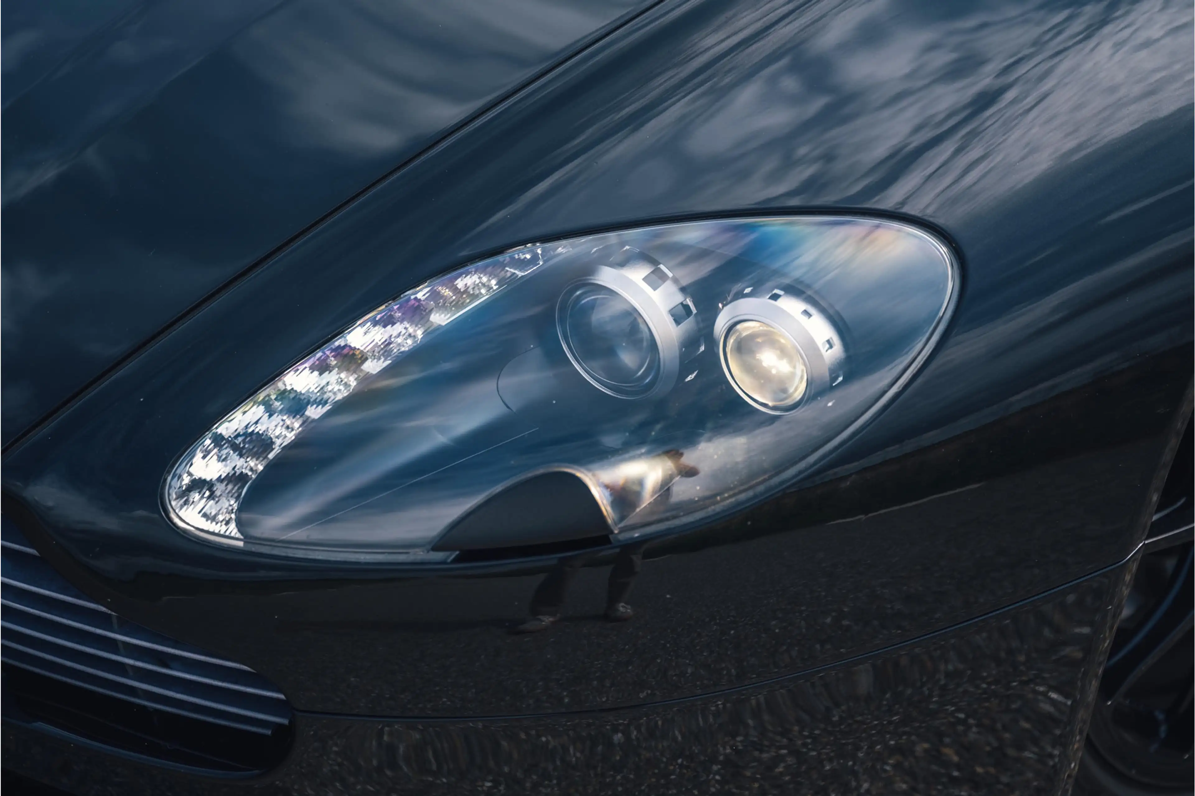 Aston Martin Vantage V8 N400 4.3 V8 Sportshift nr. 110 van de 240 — photo 10