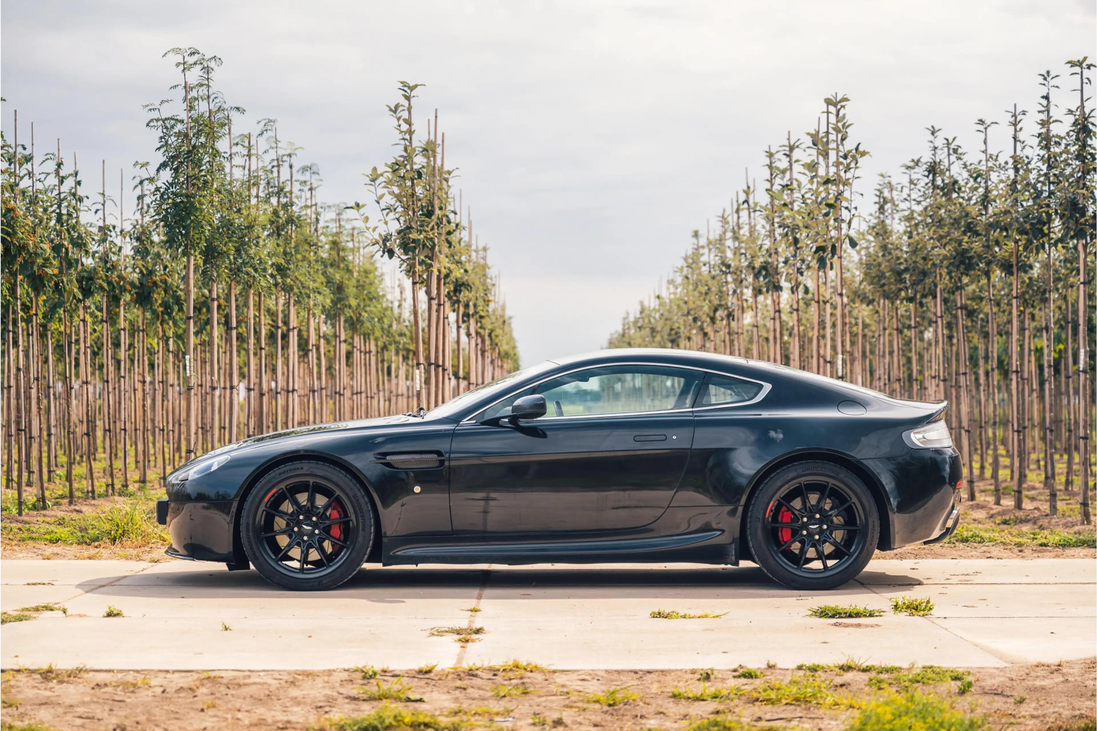 Aston Martin Vantage V8 N400 4.3 V8 Sportshift nr. 110 van de 240 — photo 8