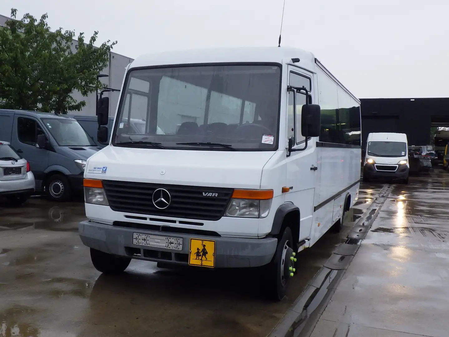 Mercedes-Benz Vario (Stock ID 36841) Blanco - 1