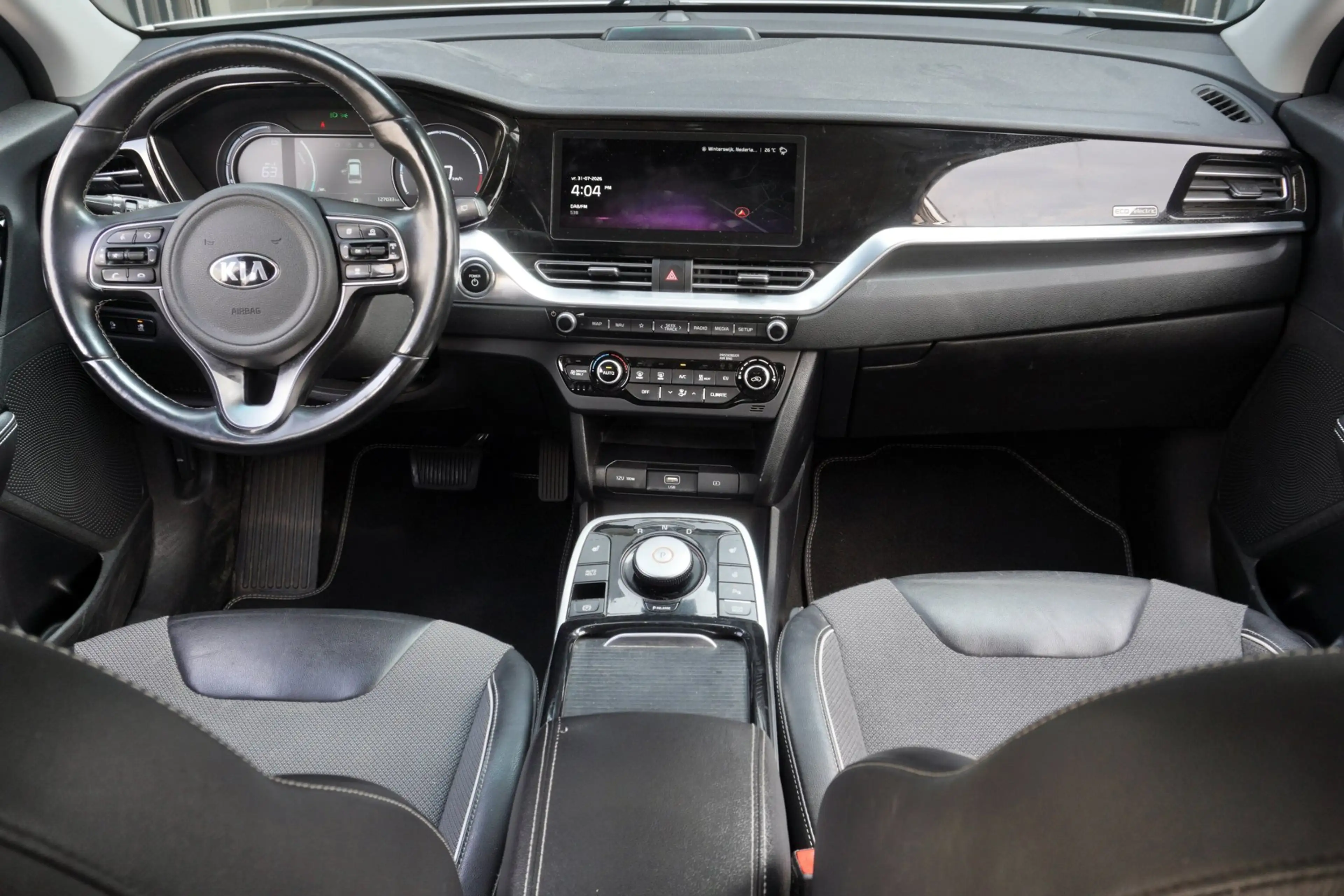 Kia e-Niro DynamicPlusLine 64 kWh Pano|Stoel/stuurverwarming| — photo 11