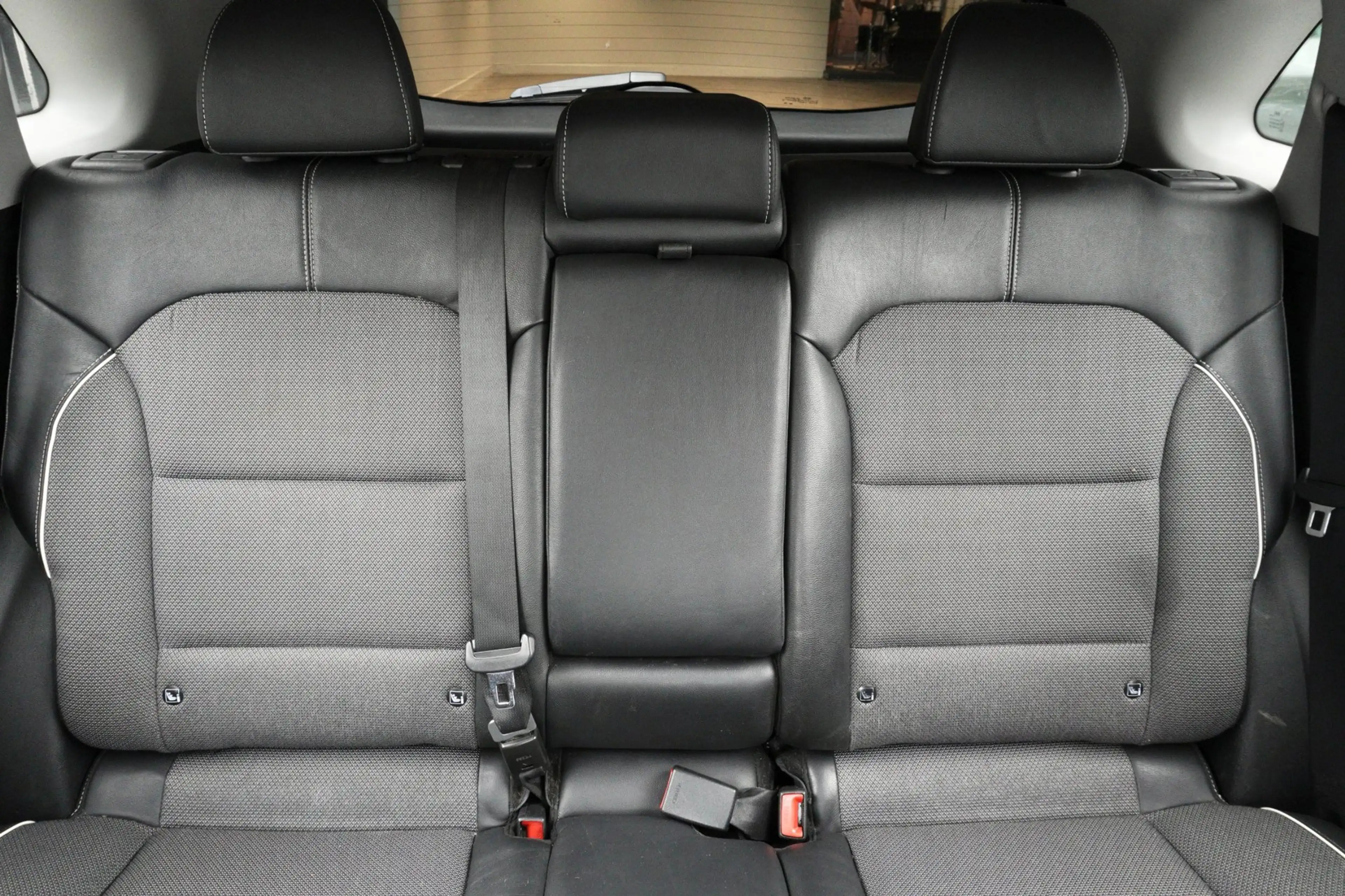 Kia e-Niro DynamicPlusLine 64 kWh Pano|Stoel/stuurverwarming| — photo 13