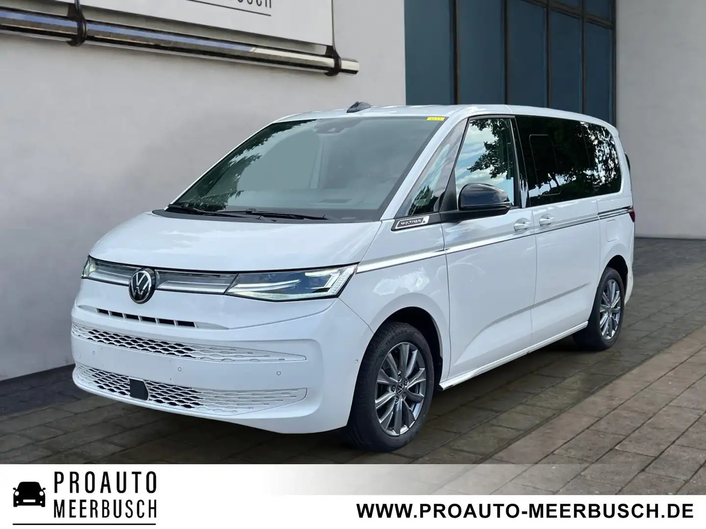 Volkswagen T7 Multivan Style AHK/MASSAGE/MMRY/HUD/ACC/APPLE Weiß - 1