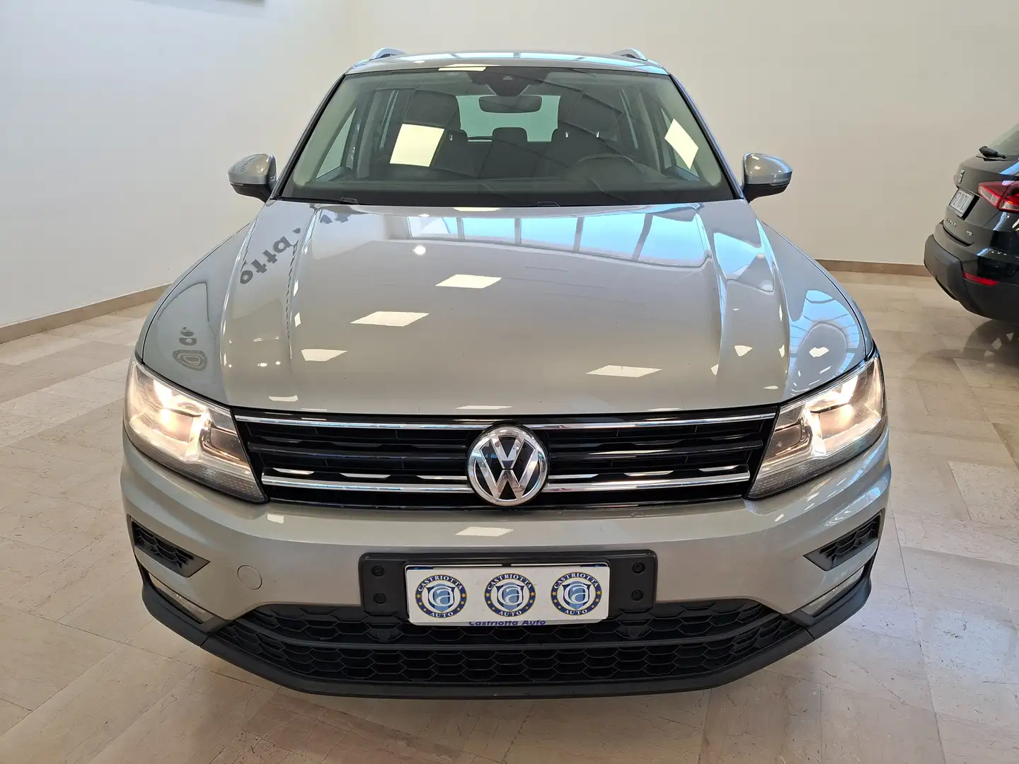 Volkswagen Tiguan 2.0 tdi Business 150cv dsg Come Nuovo !!! Grigio - 2