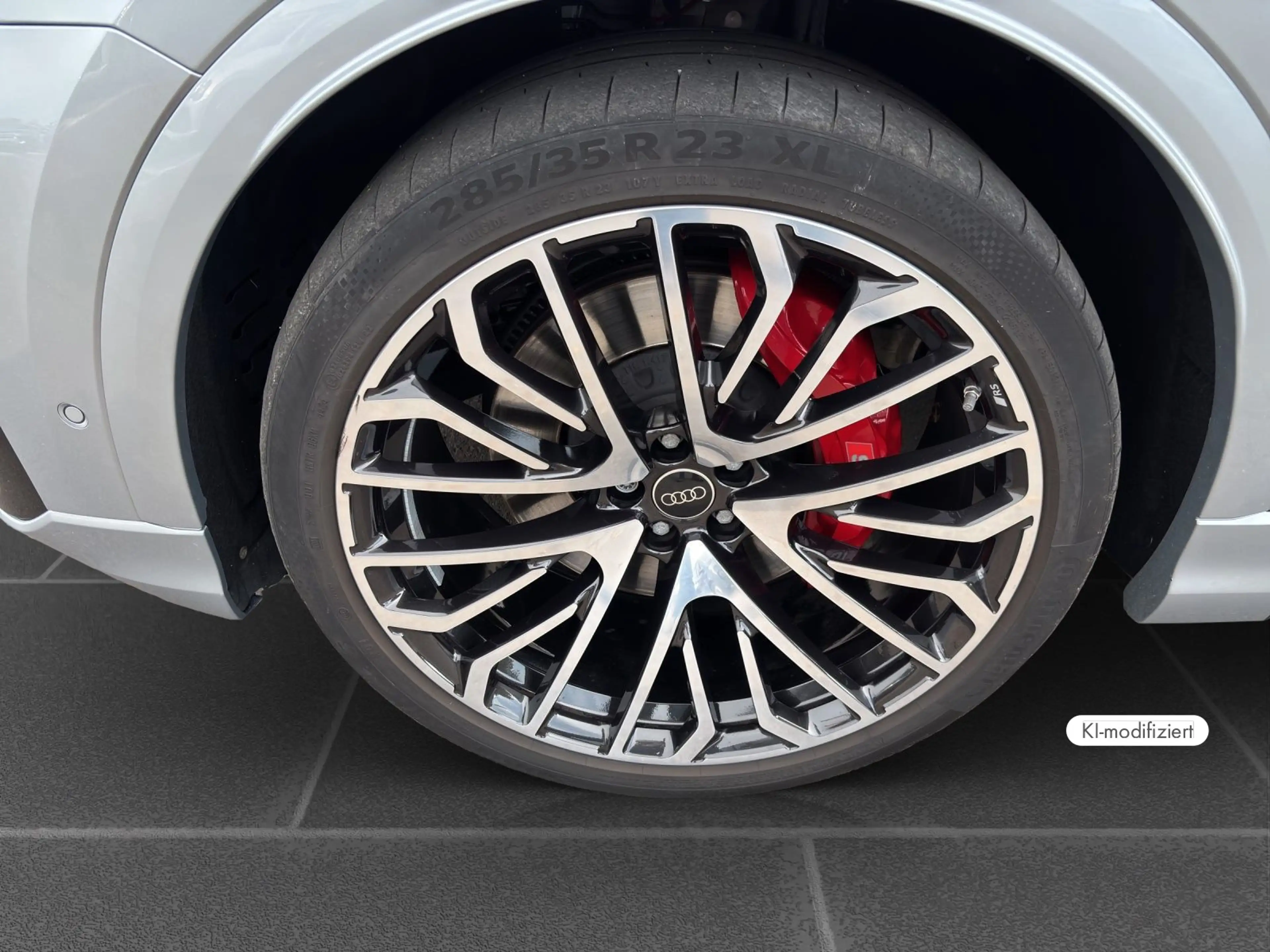 Audi SQ8 4.0 TFSI Quattro HUD AHK PANO SHZ V+H  360 ° — photo 8