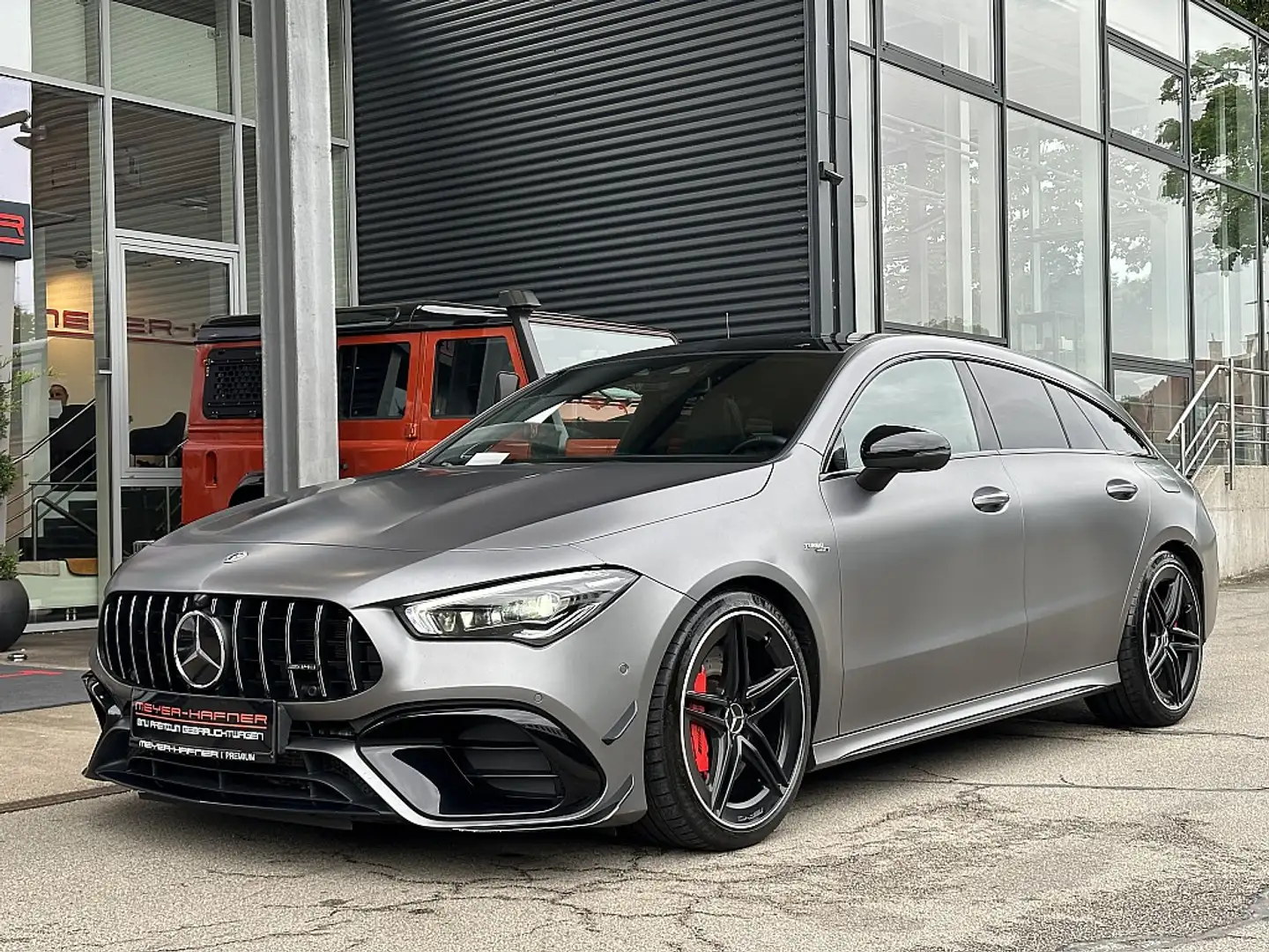 Mercedes-Benz CLA 45 AMG S 4MATIC Shooting Brake Aut. Grau - 2