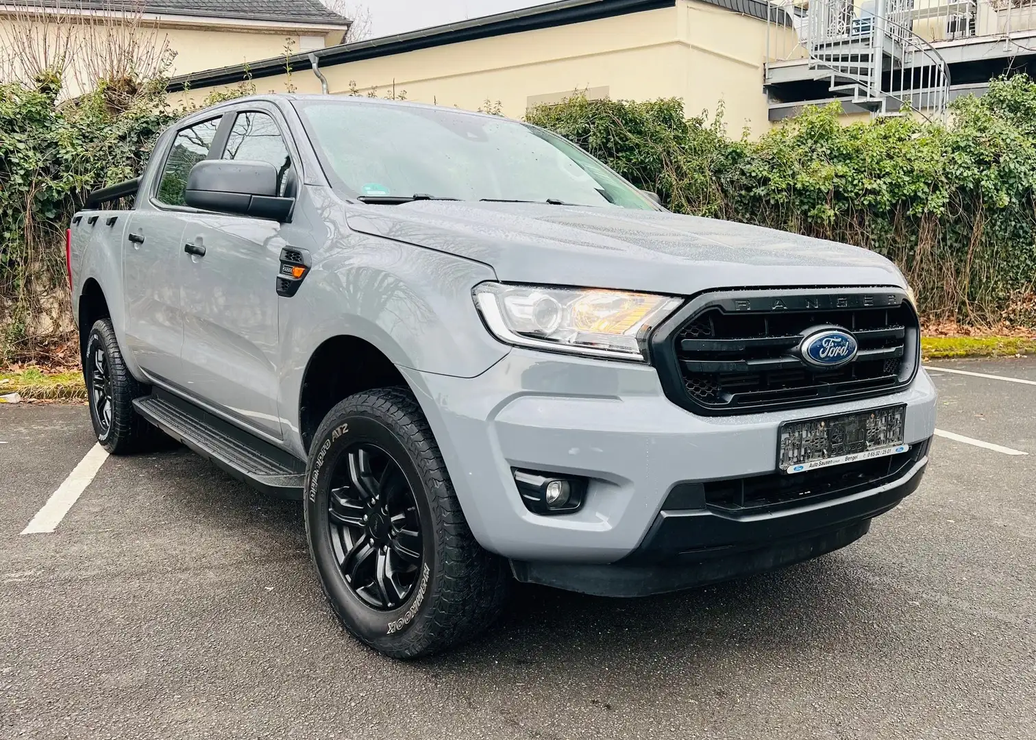 Ford Ranger Wolftrak Doppelkabine 4x4 Autm. Navi Grijs - 1