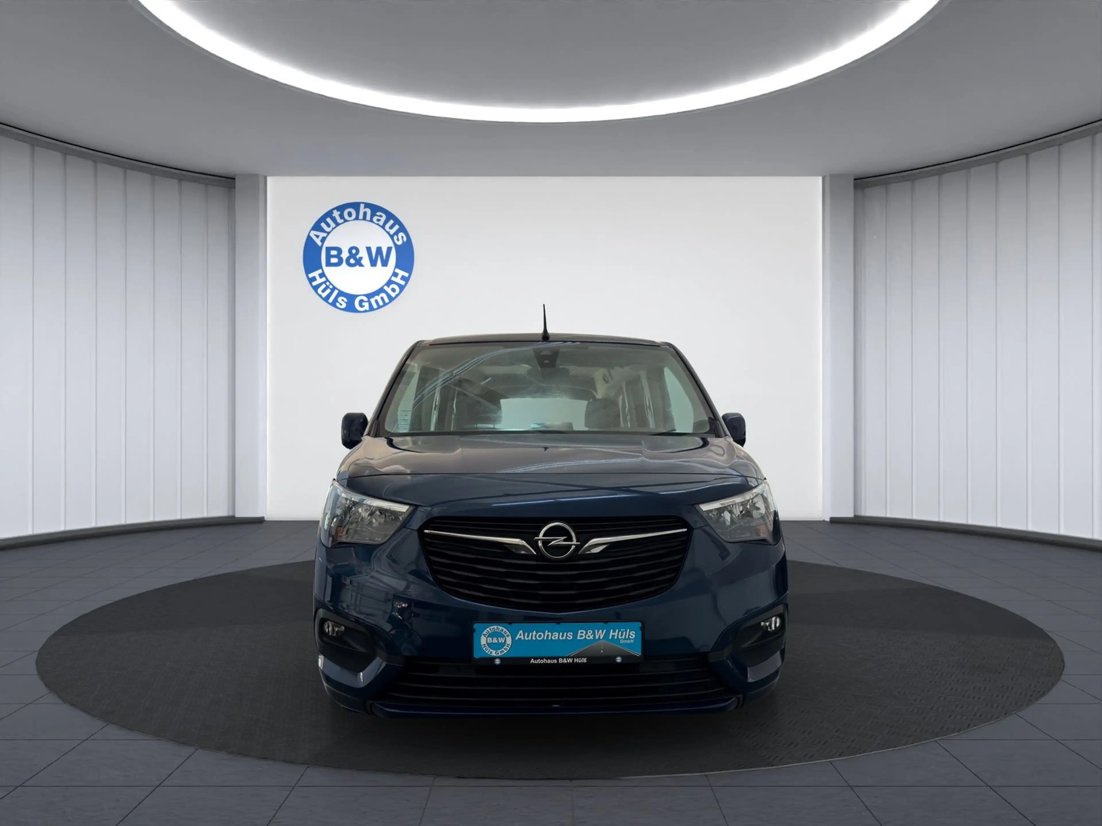 Opel Combo Life Selection*AHK*KLIMA*KAMERA*NAVI* — photo 2