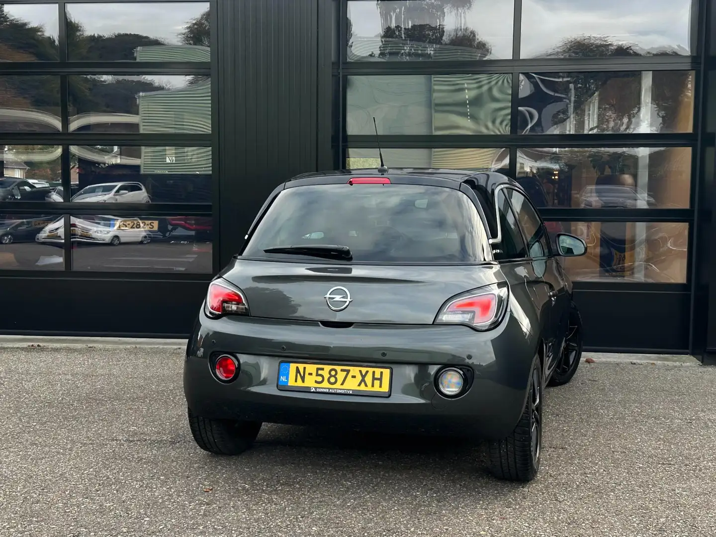 Opel Adam 1.2 Jam Graphite Edition 2017 Airco Bluetooth PDC Gris - 2