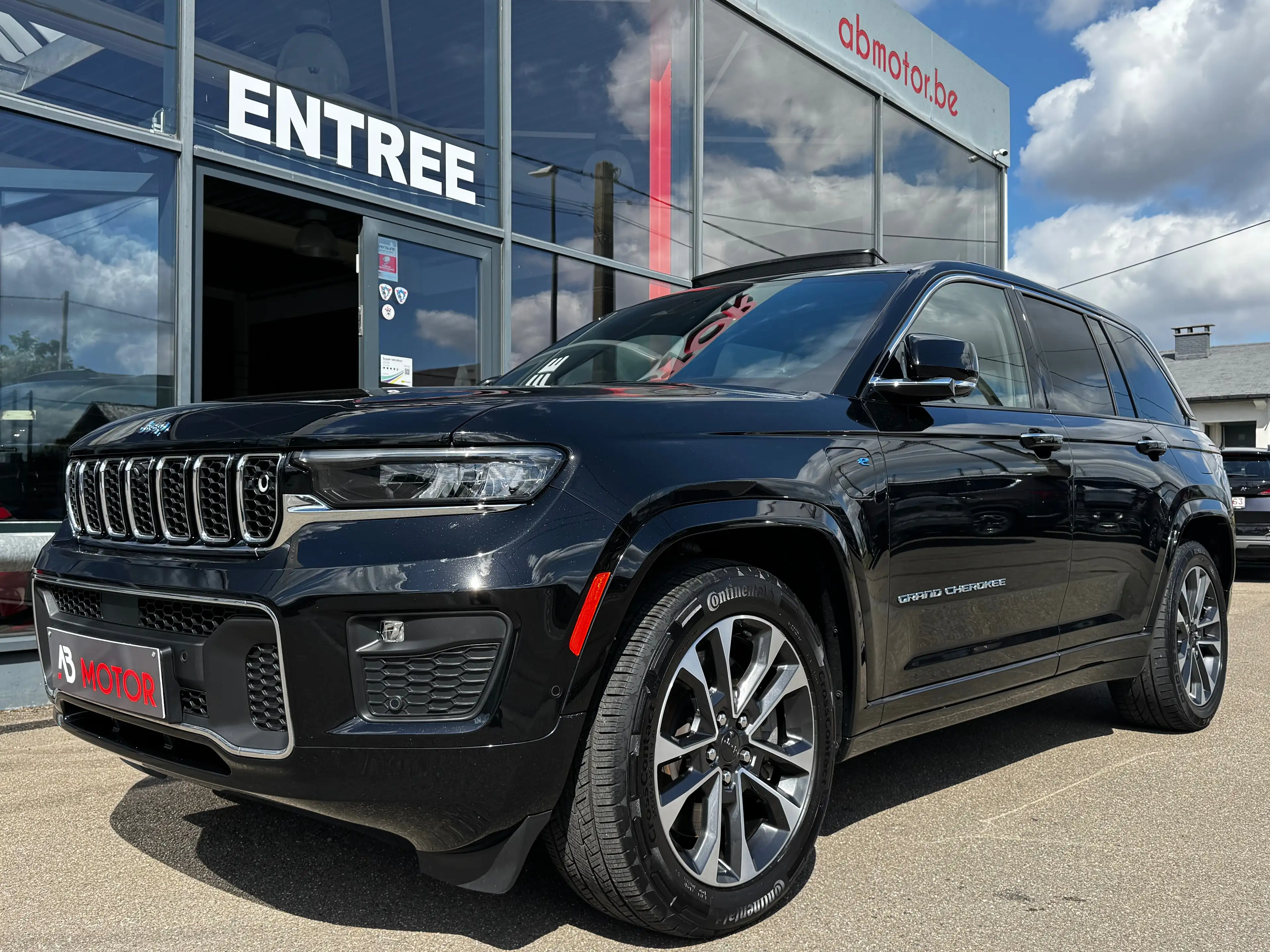 Jeep Grand Cherokee Grand Cherokee PHEV 2.0 Turbo 4xe AWD Overland TVA DEDUCTIBLE GARANTIE 09/2027 — photo 9