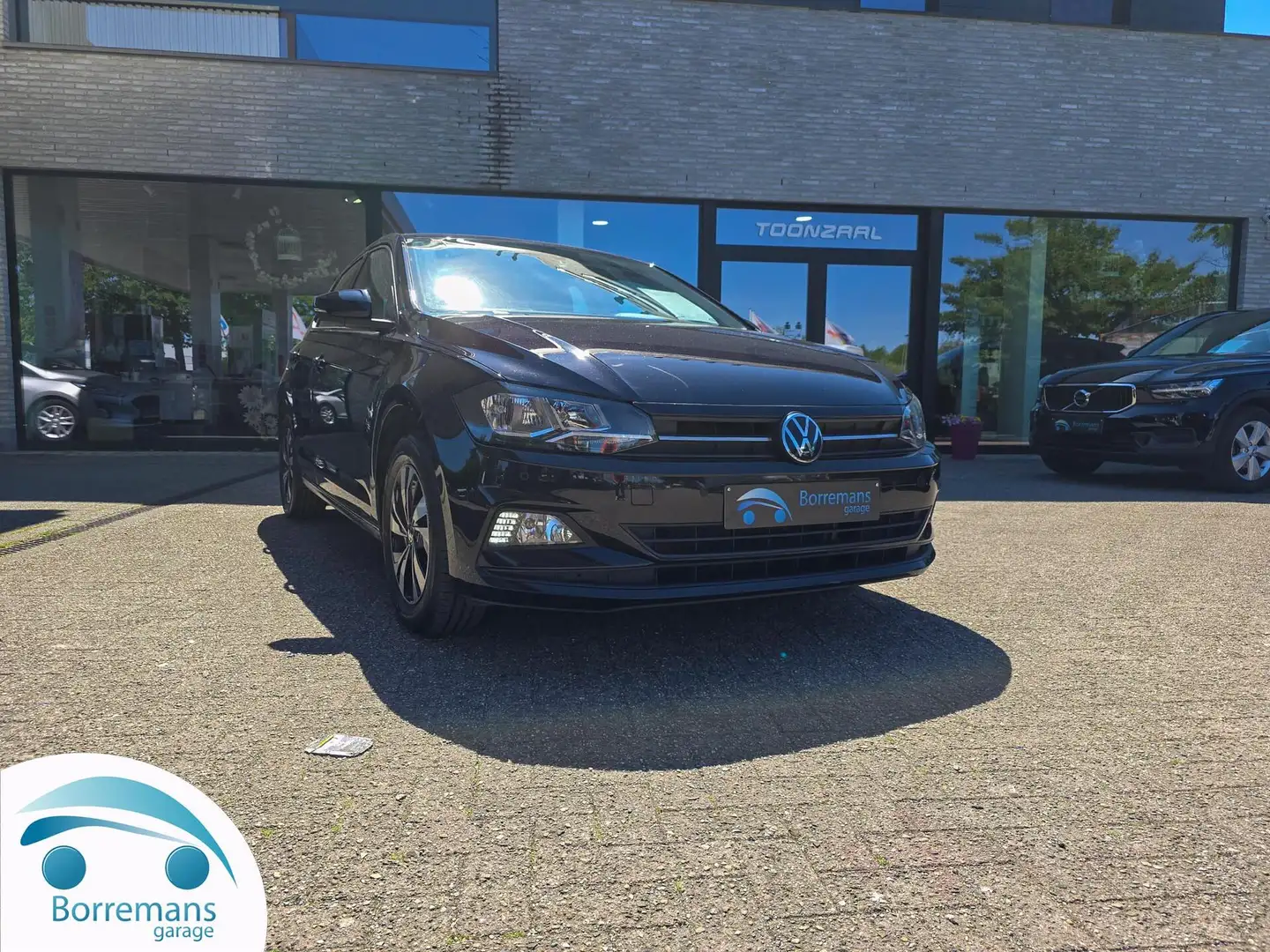Volkswagen Polo 1.0 TSI 95 PK LOUNGE BUSINESS Lichte Vracht Zwart - 1
