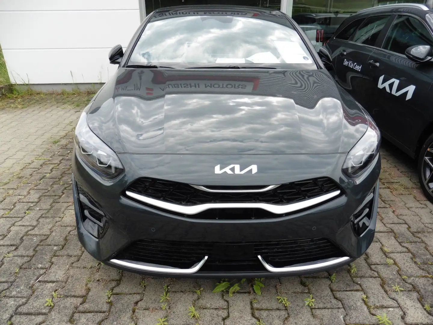 Kia ProCeed / pro_cee'd 1.5 T-GDI DCT7 GT-L., GD, Leder,18Z Gris - 2