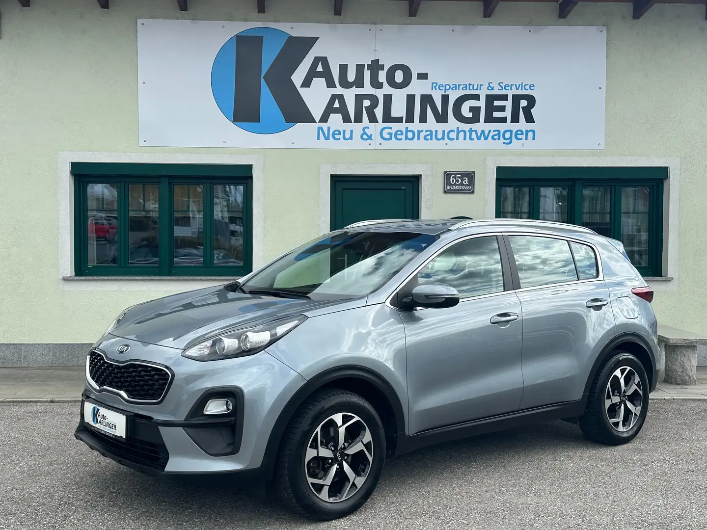 Kia Sportage 1,6 CRDI SCR Silber - 2