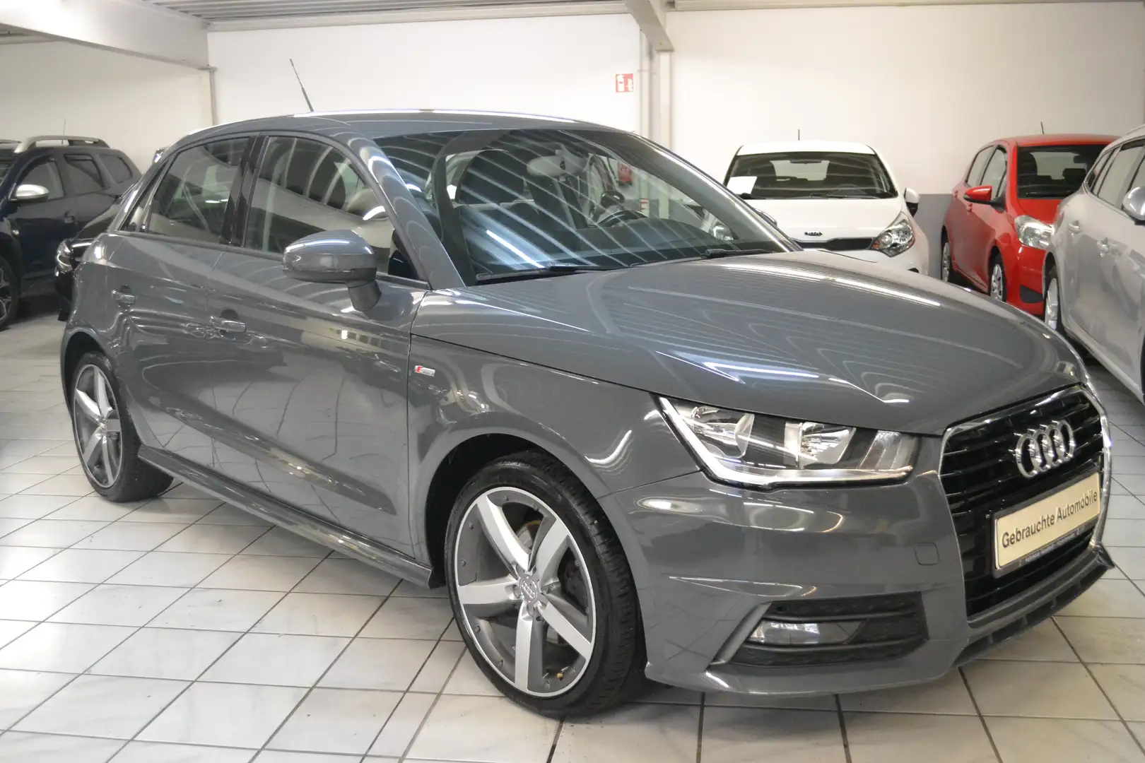 Audi A1 SPORTBACK 1.4 TFSI S-LINE SPORT *NAVI*TEILLEDER Gri - 2