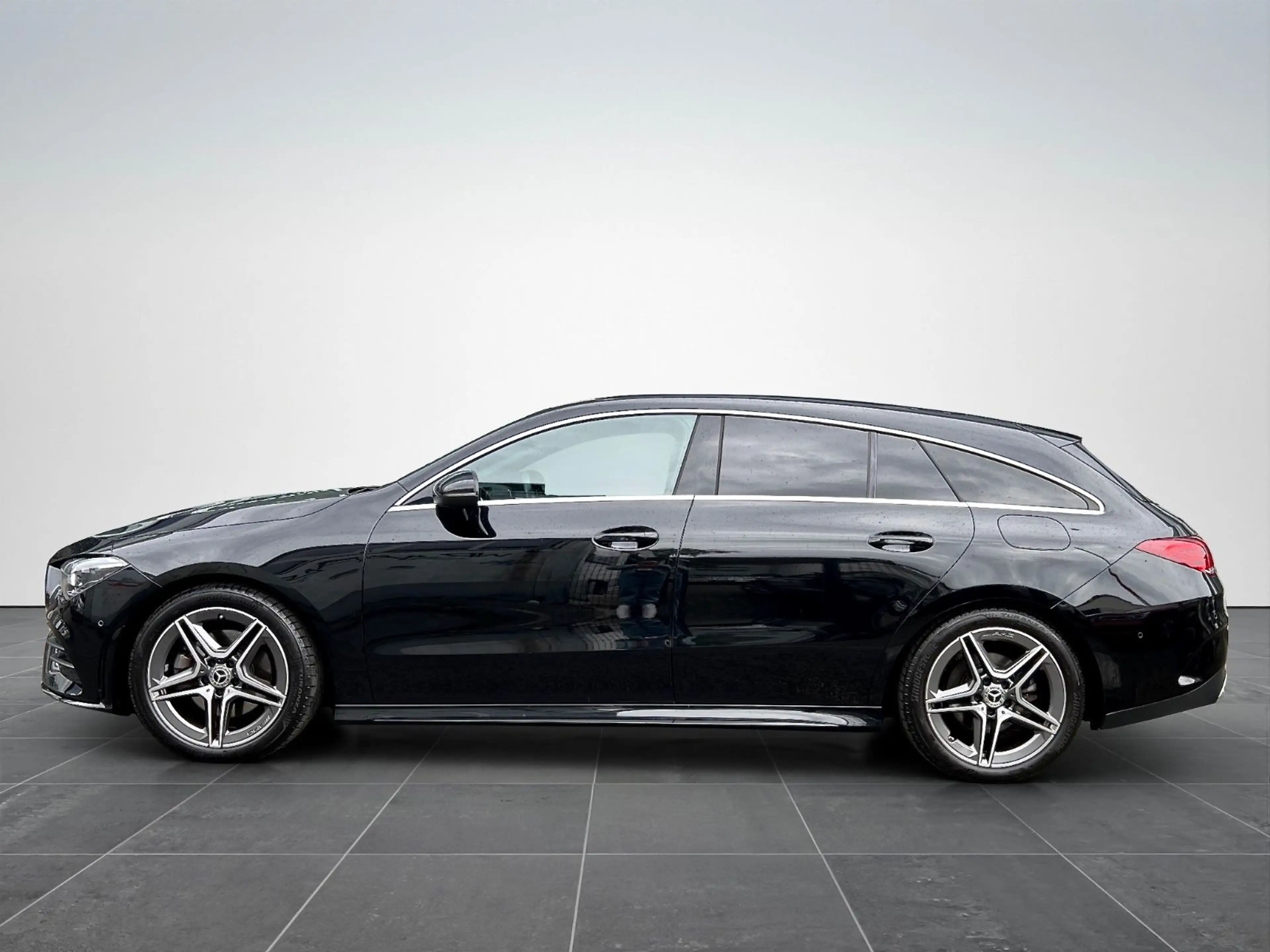 Mercedes-Benz CLA 220 CLA 220 d SB AMG DCT*LED*VOLLLEDER*360°*AHK* — photo 6