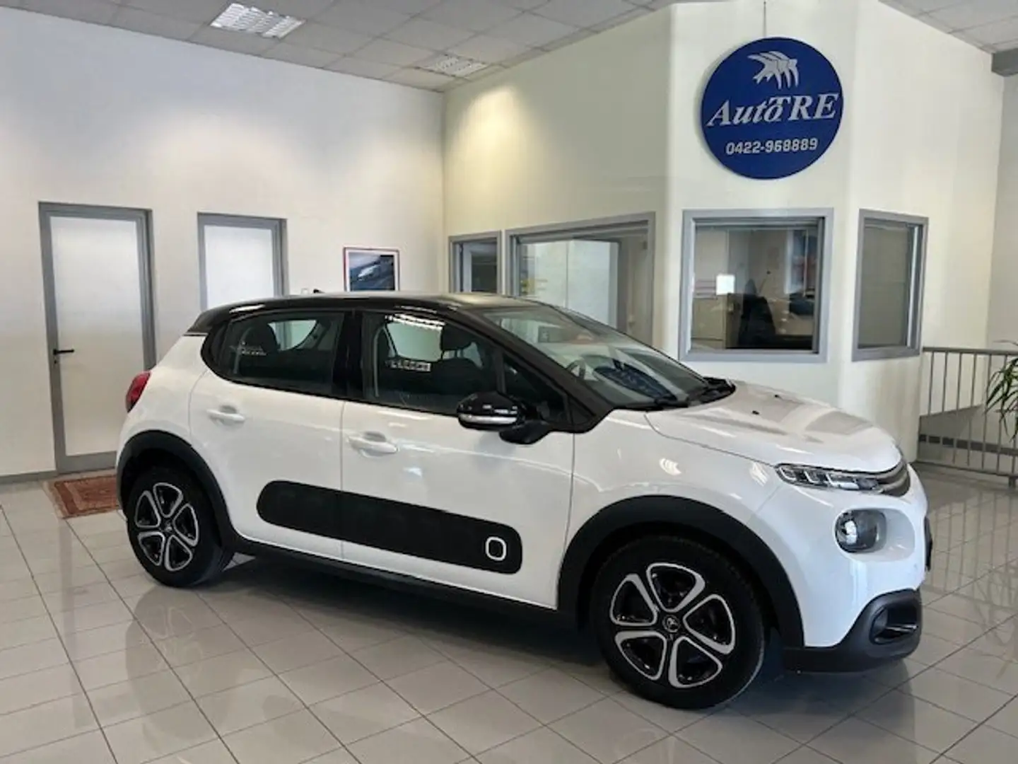 Citroen C3 1.2 puretech Feel 82cv Blanco - 1