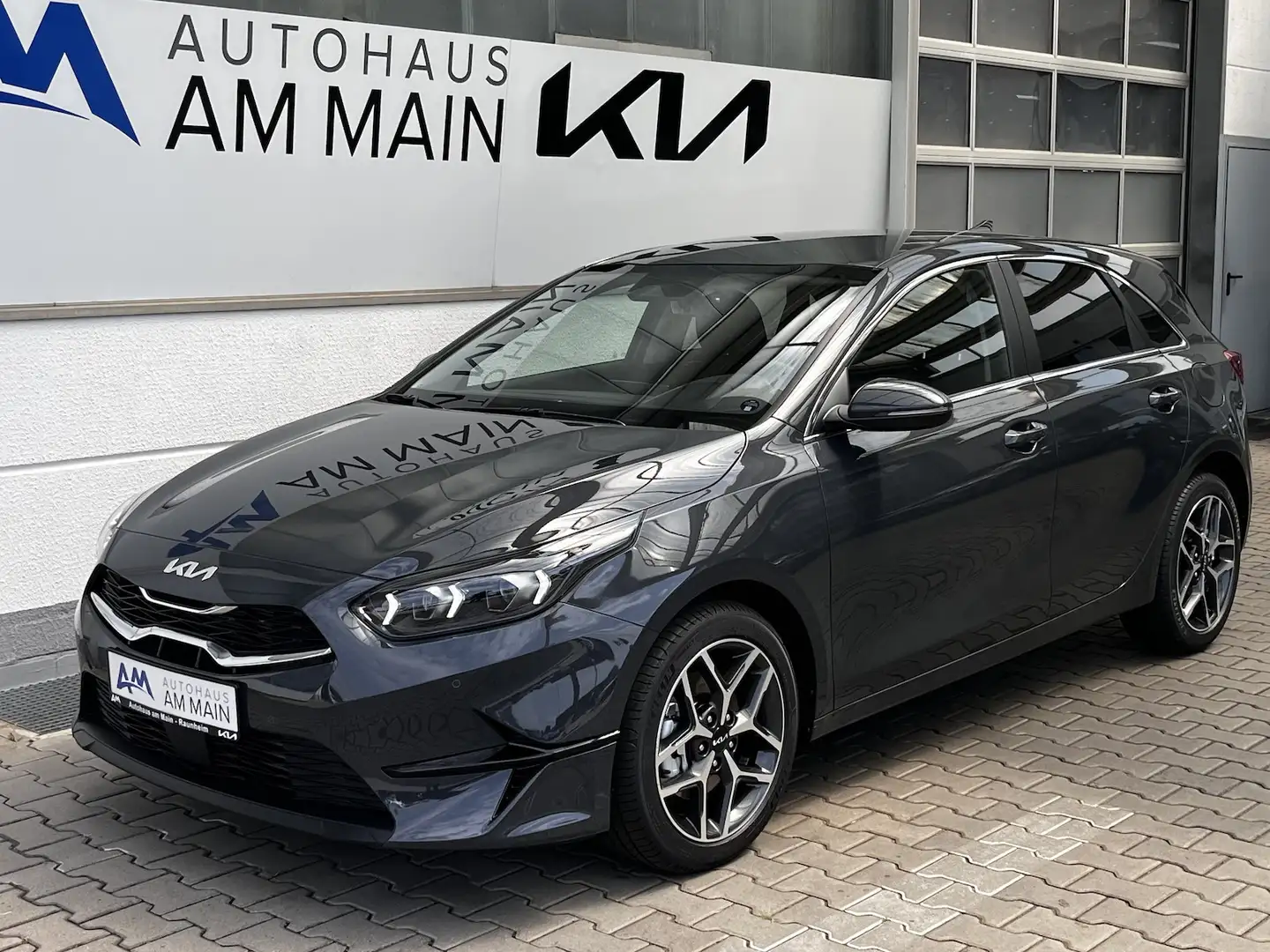Kia Ceed / cee'd 1.5T DCT ULTIMATE | STYLE | JBL Grau - 2